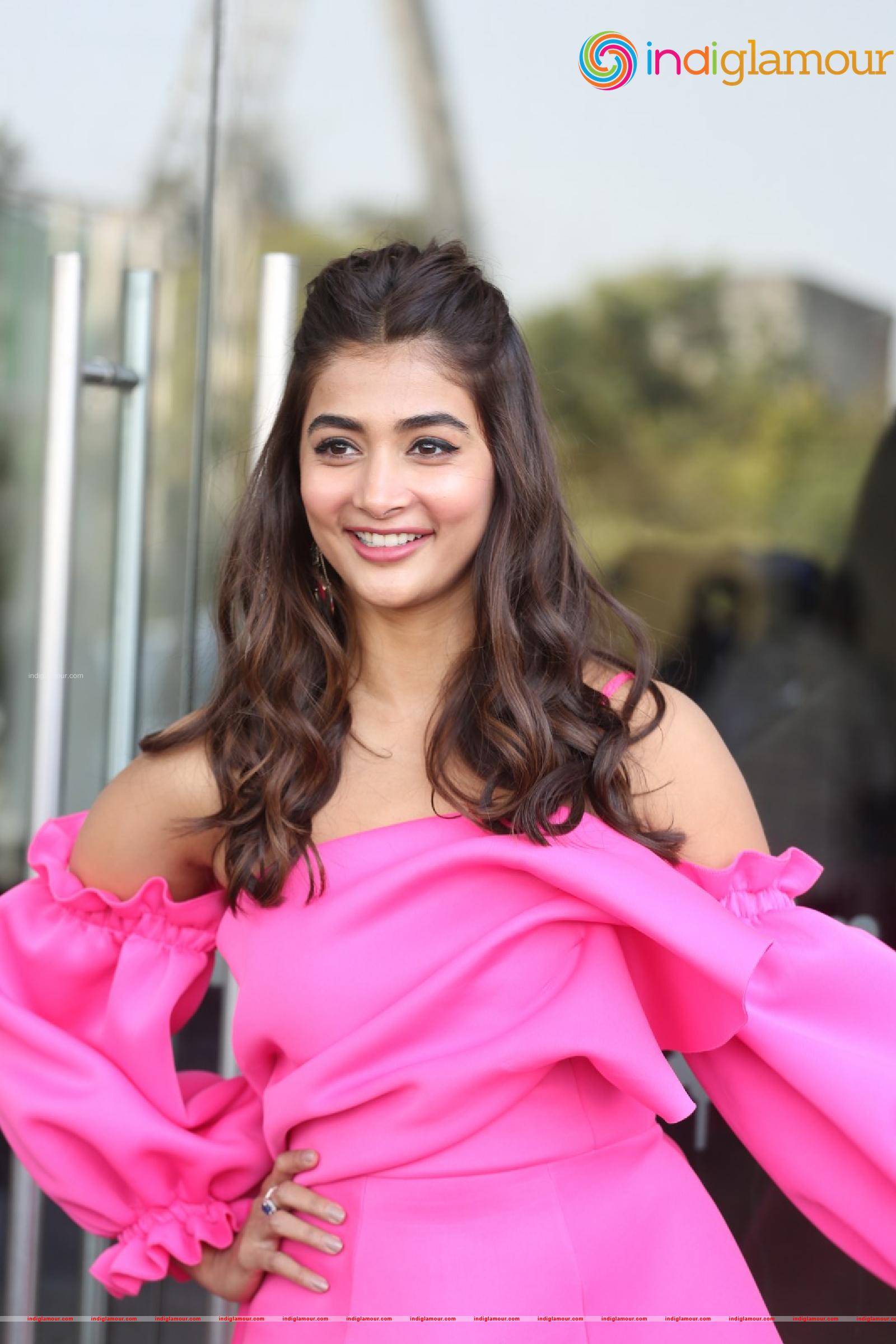 Pooja Hegde Actress hd photo