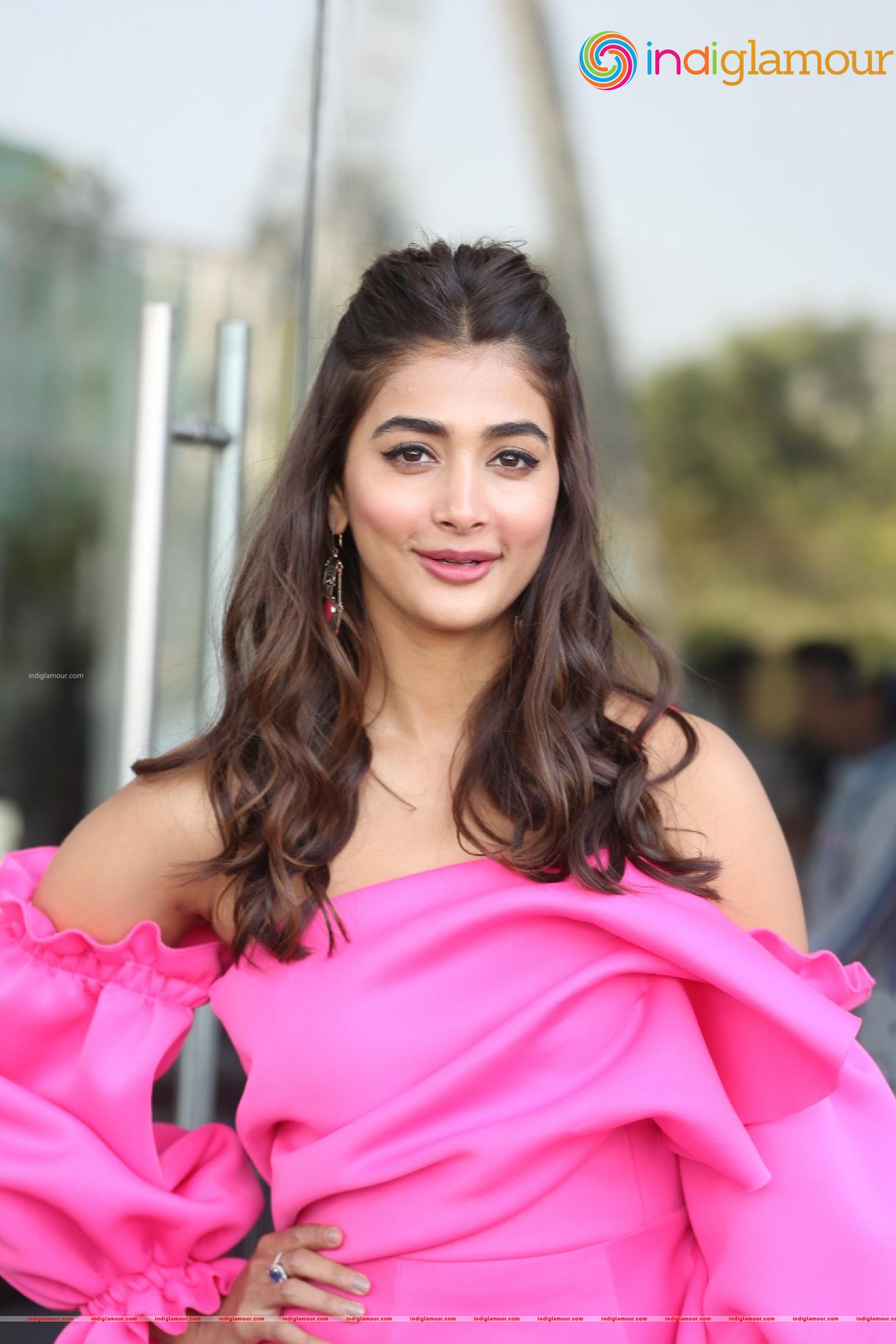 Pooja Hegde Actress hd photo