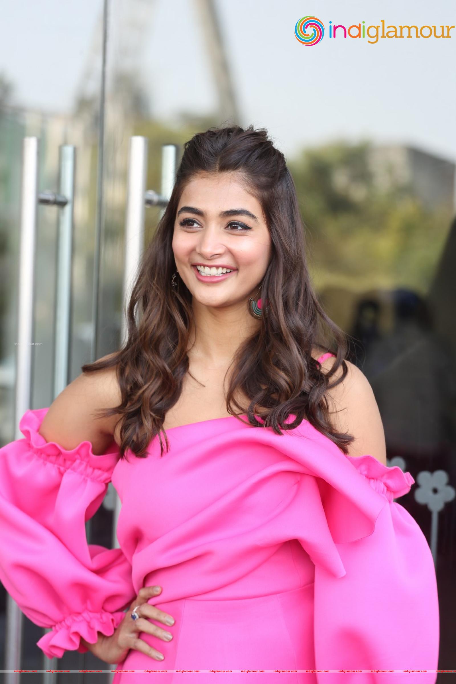 Pooja Hegde Actress hd photo
