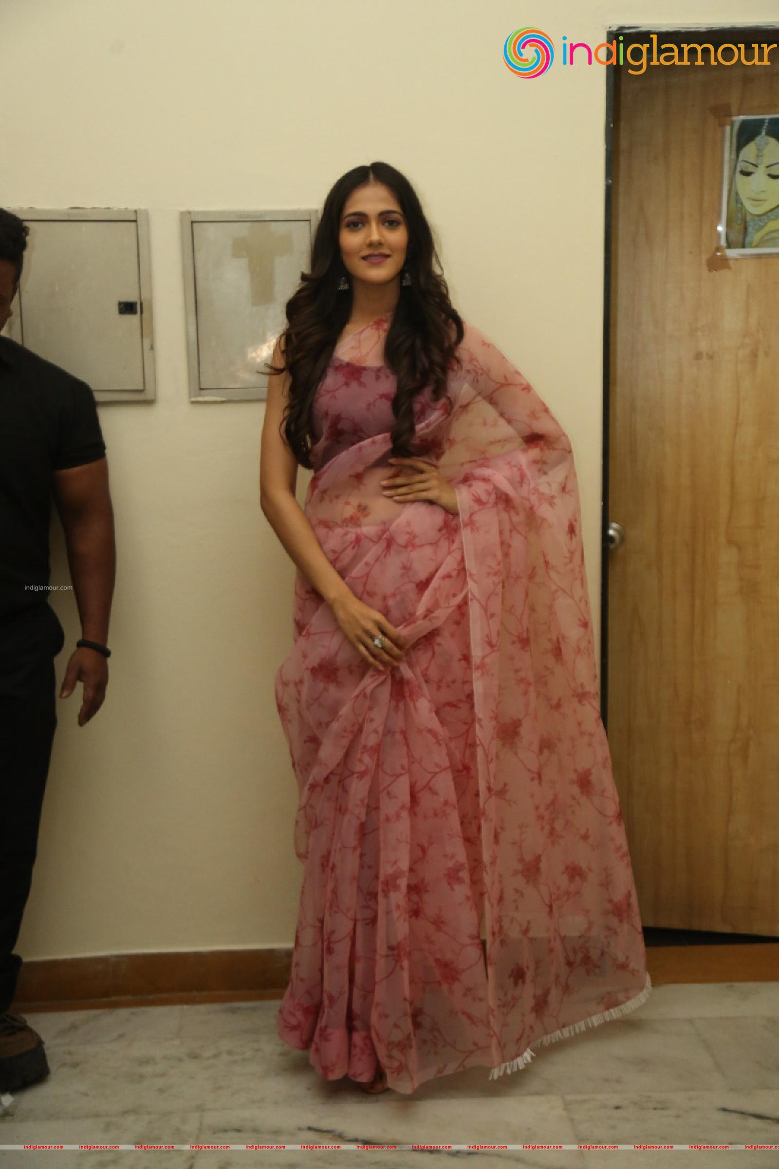Simran Chowdary Actress hd photo