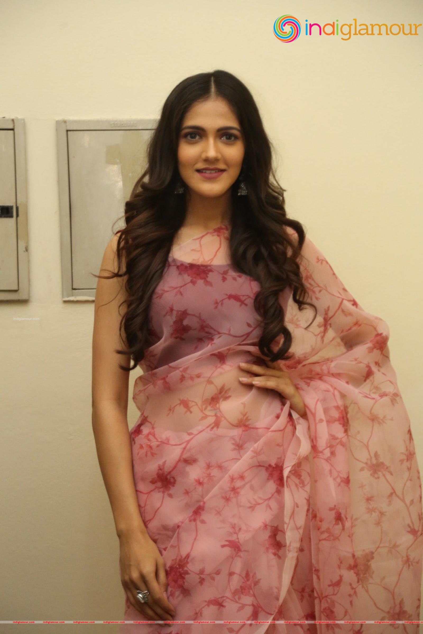 Simran Chowdary Actress hd photo