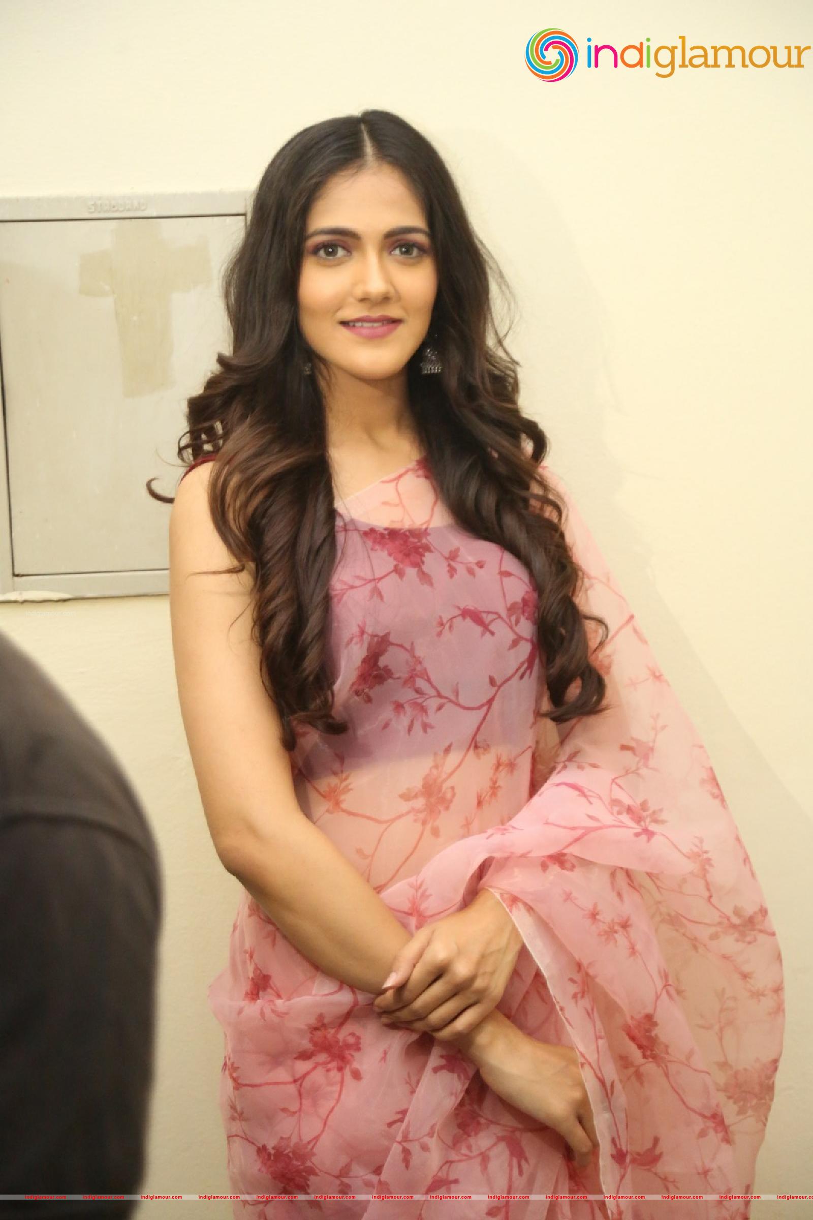 Simran Chowdary Actress hd photo