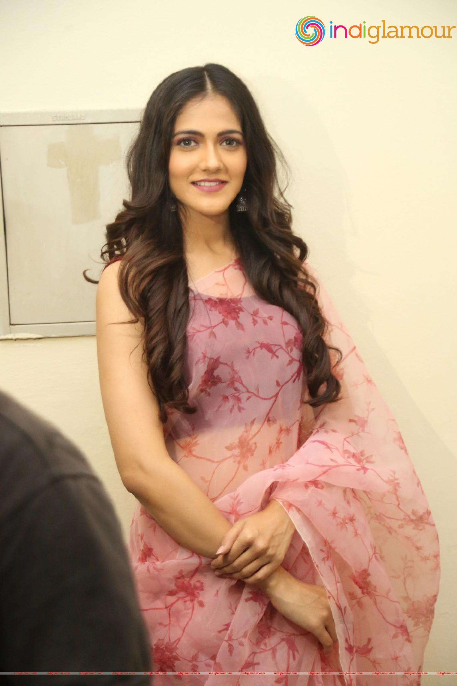 Simran Chowdary Actress hd photo