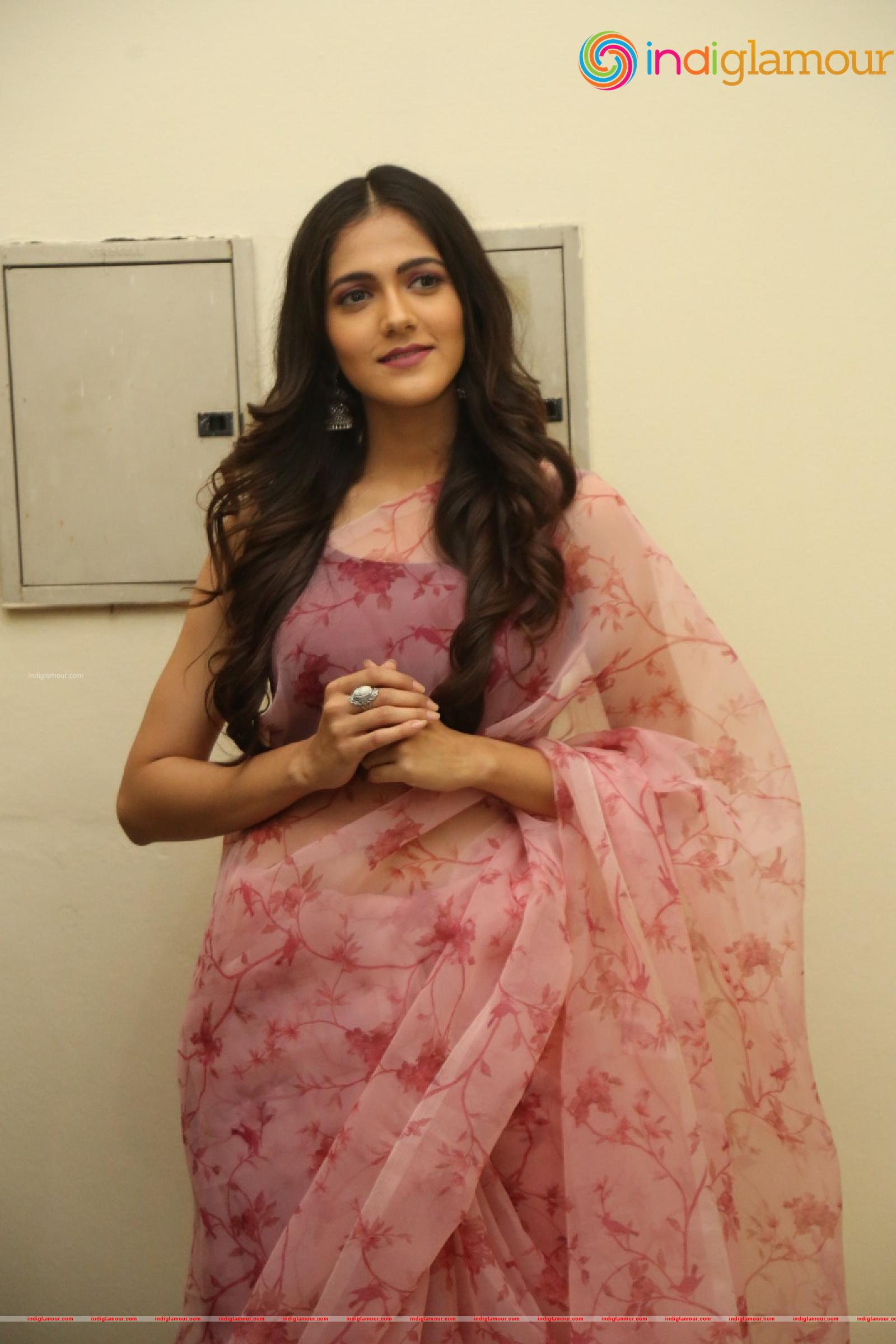 Simran Chowdary Actress hd photo