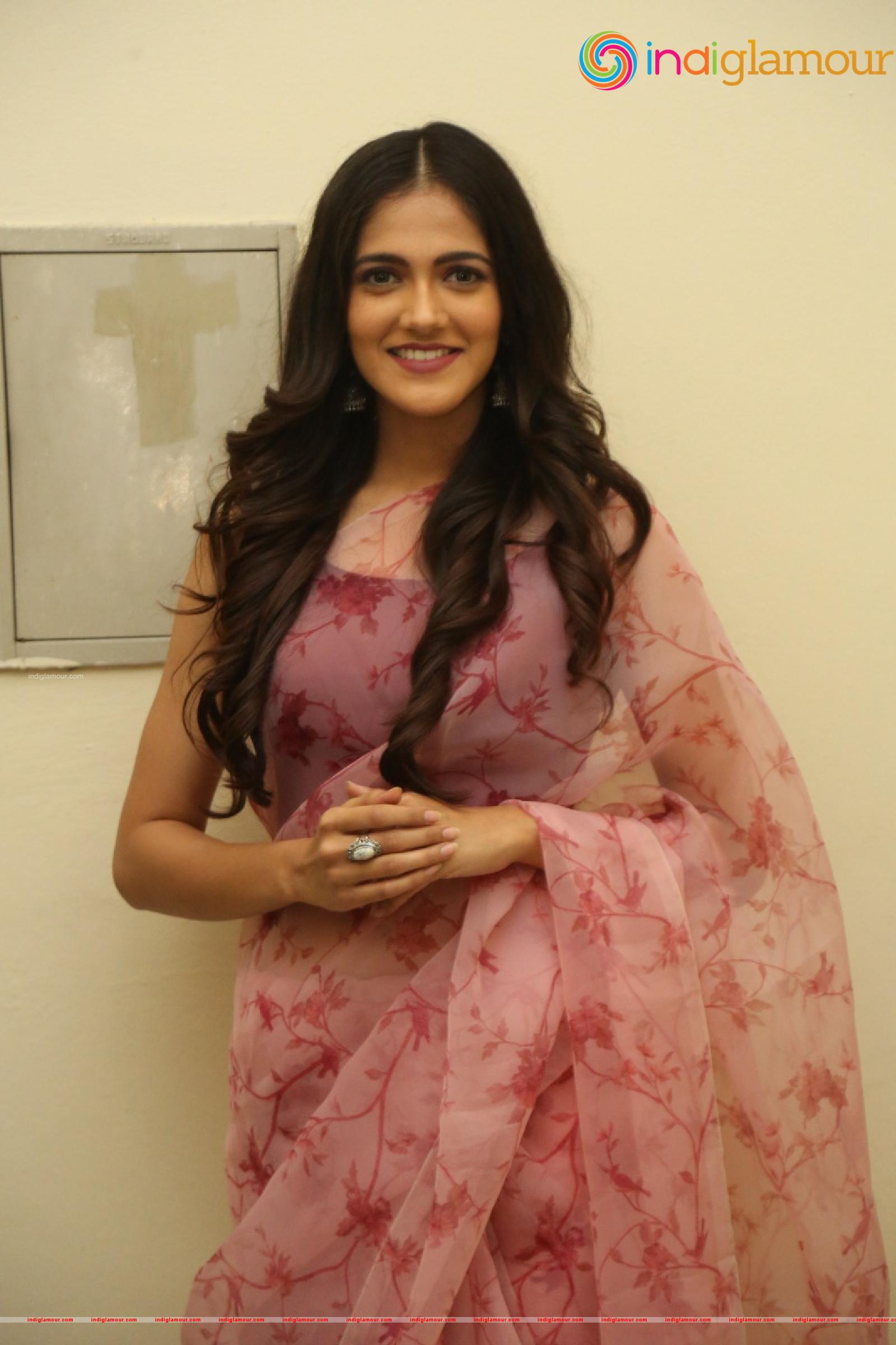 Simran Chowdary Actress hd photo