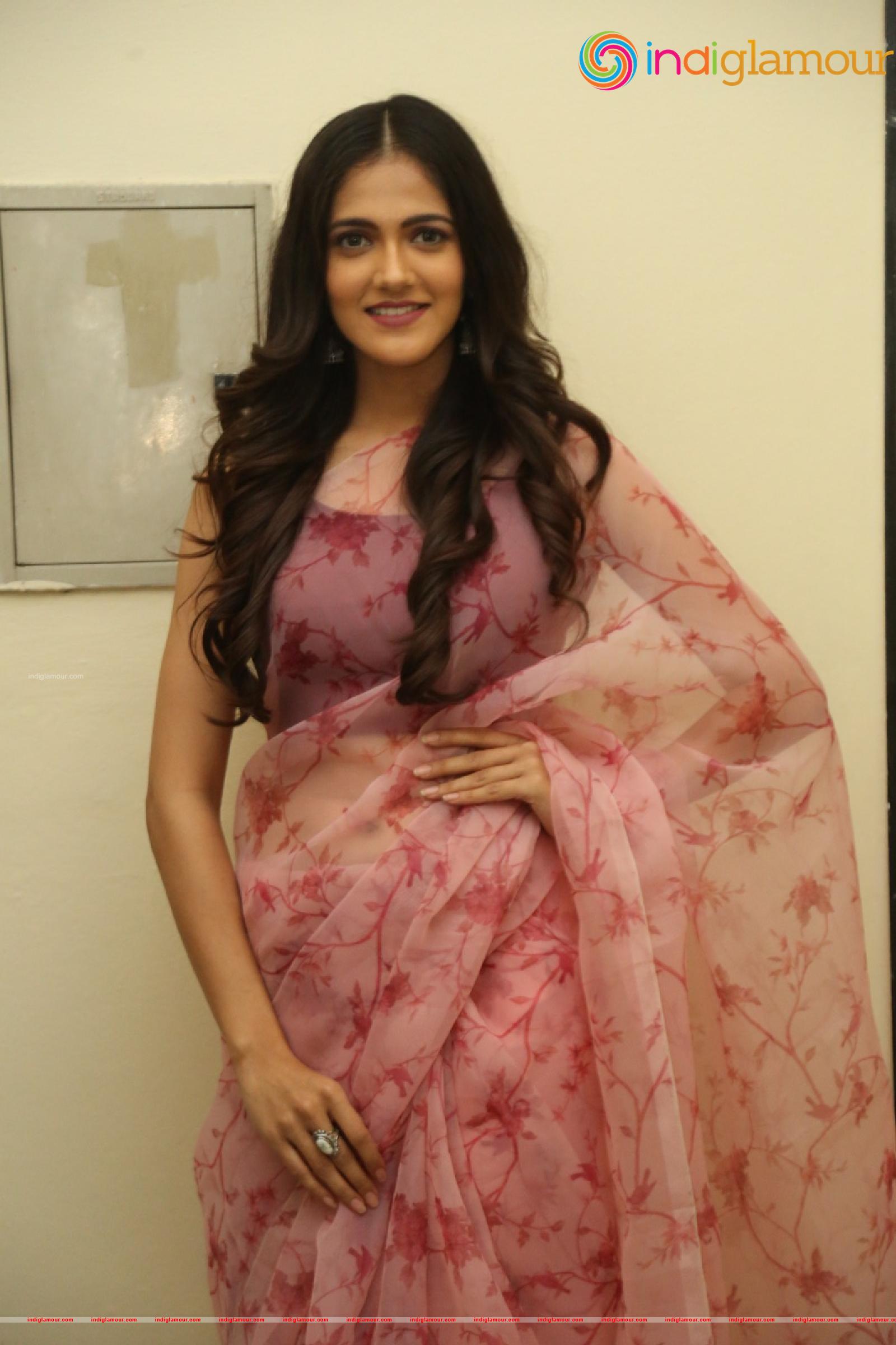 Simran Chowdary Actress hd photo
