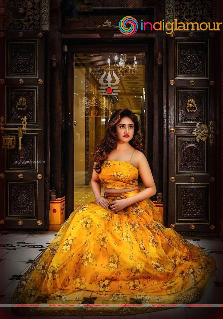 Sony Charishta Actress hd photo
