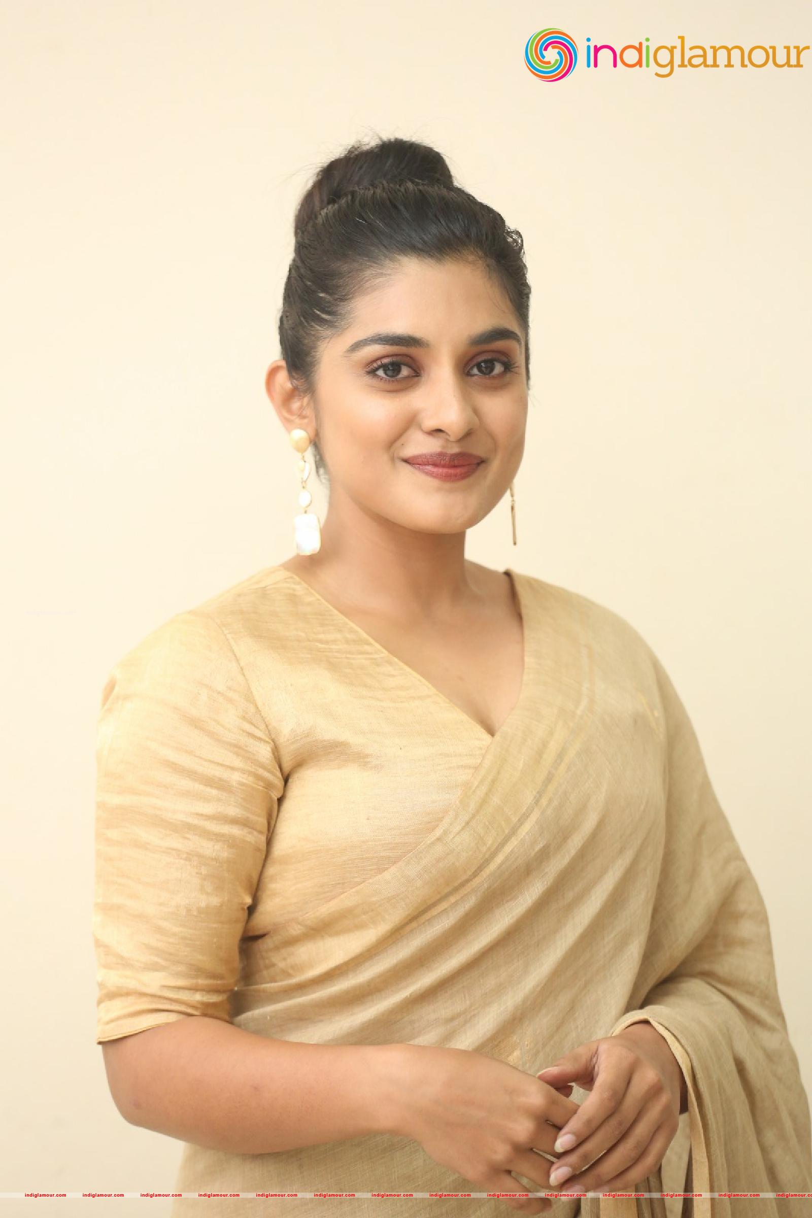 Nivetha Thomas Actress hd photo