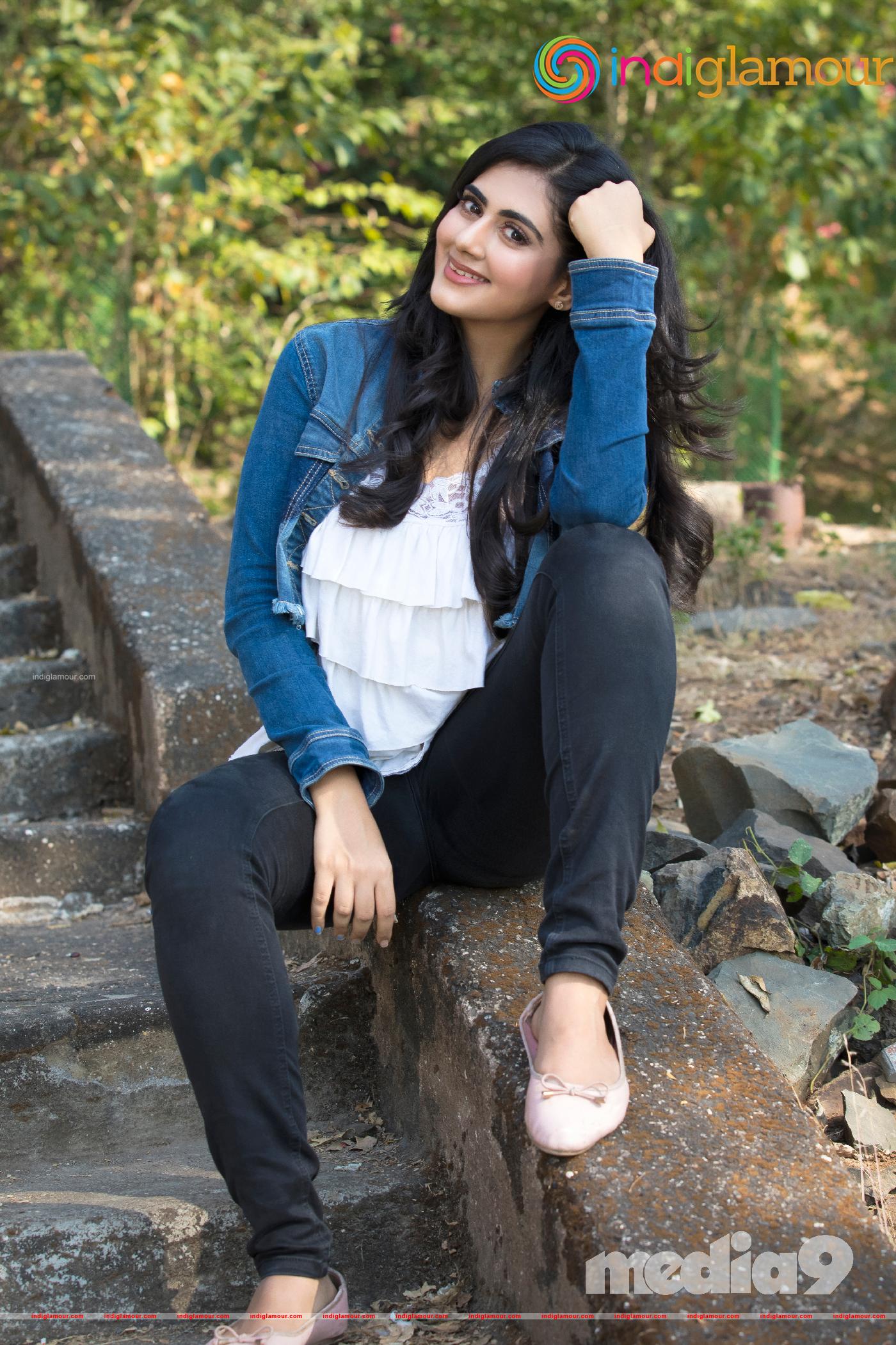 Gehna Sippy Actress hd photo