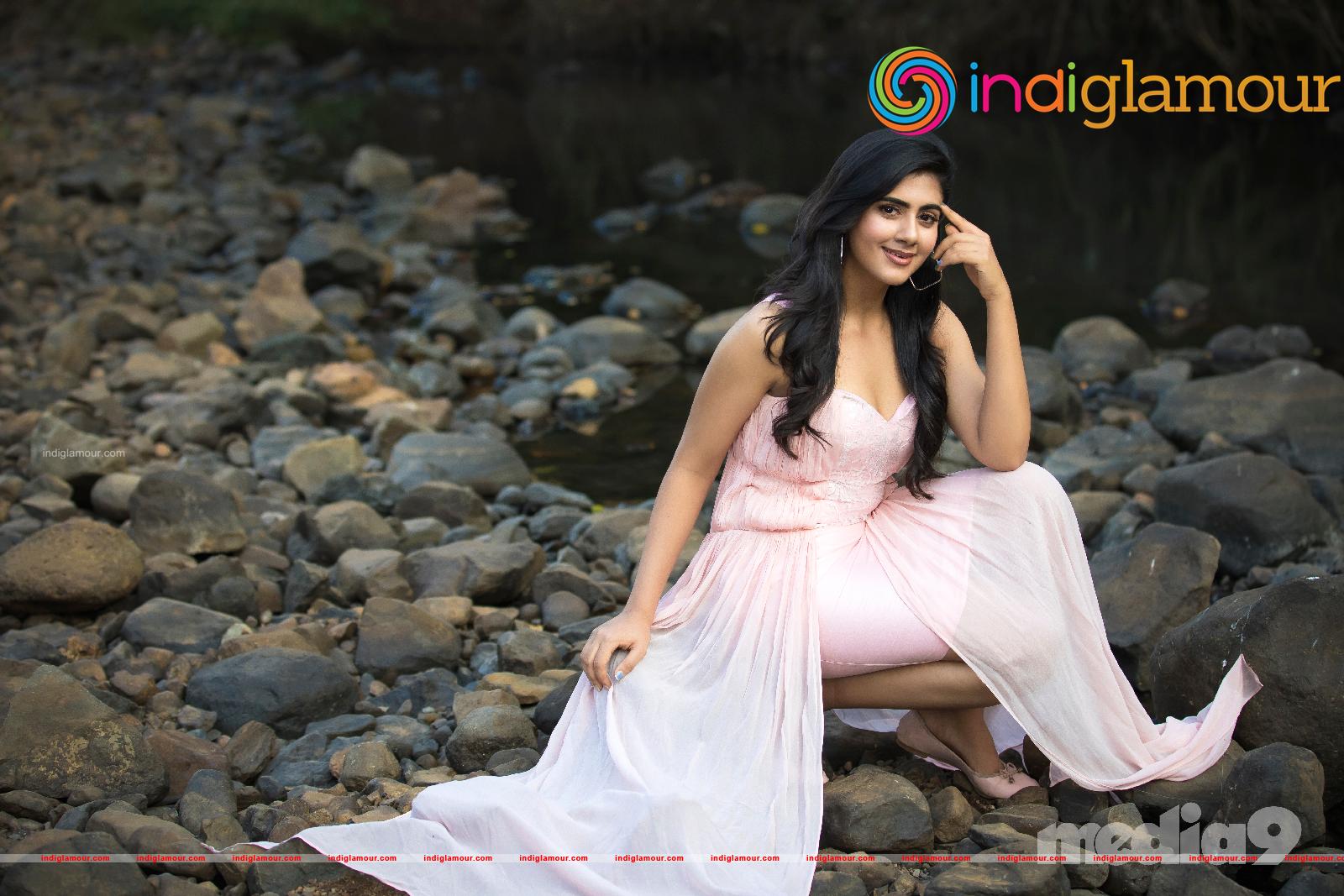 Gehna Sippy Actress hd photo
