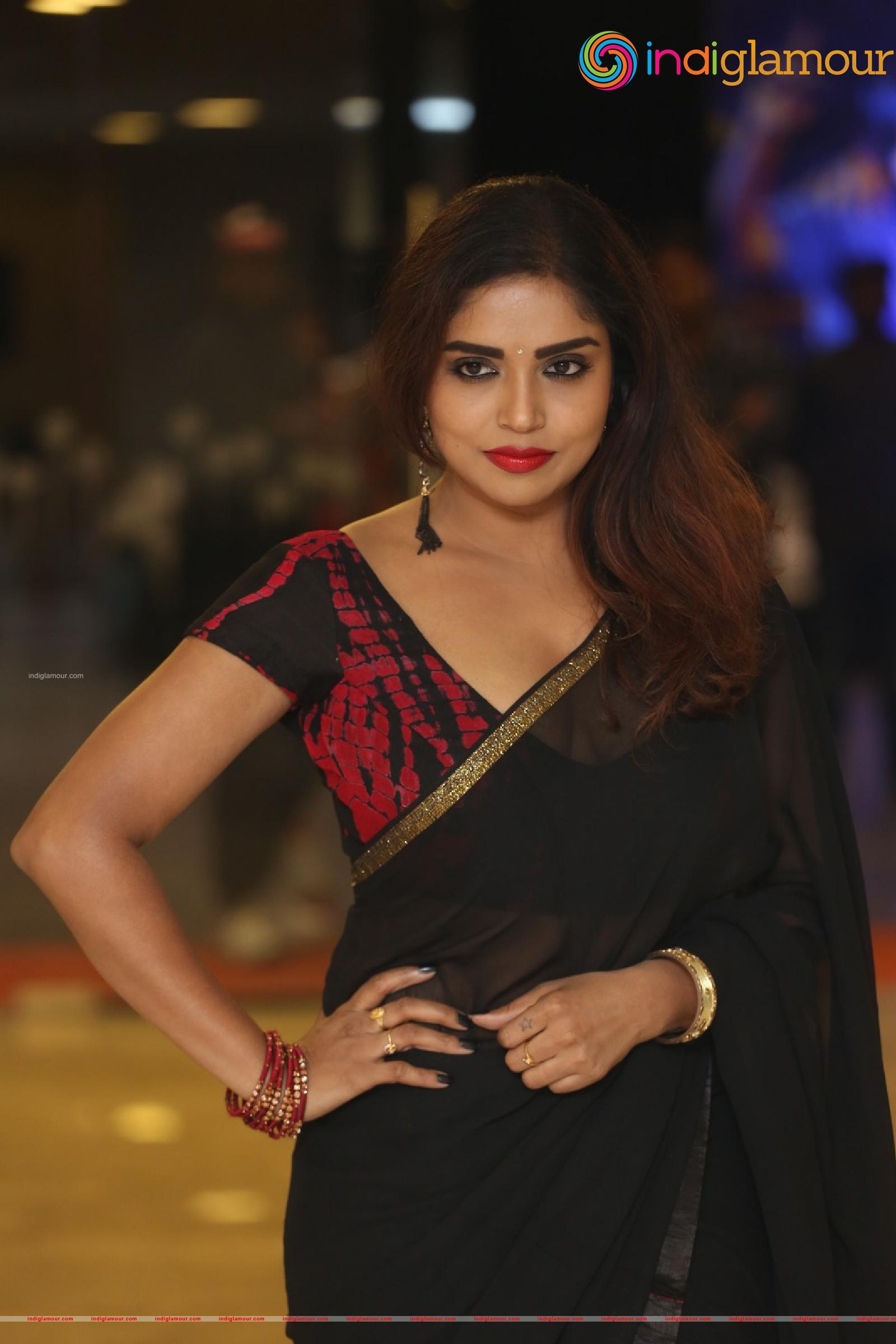 Karunya Chowdary Actress hd photo
