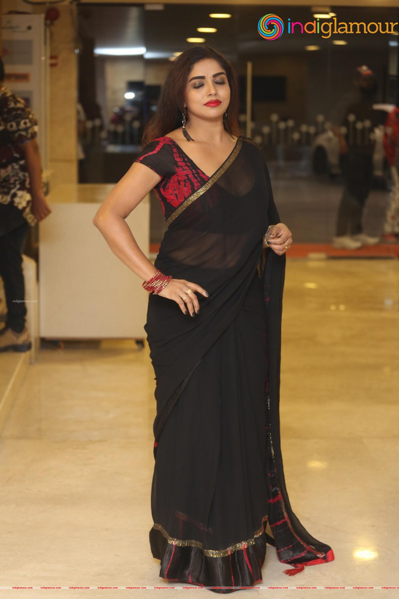 Karunya Chowdary Actress hd photo