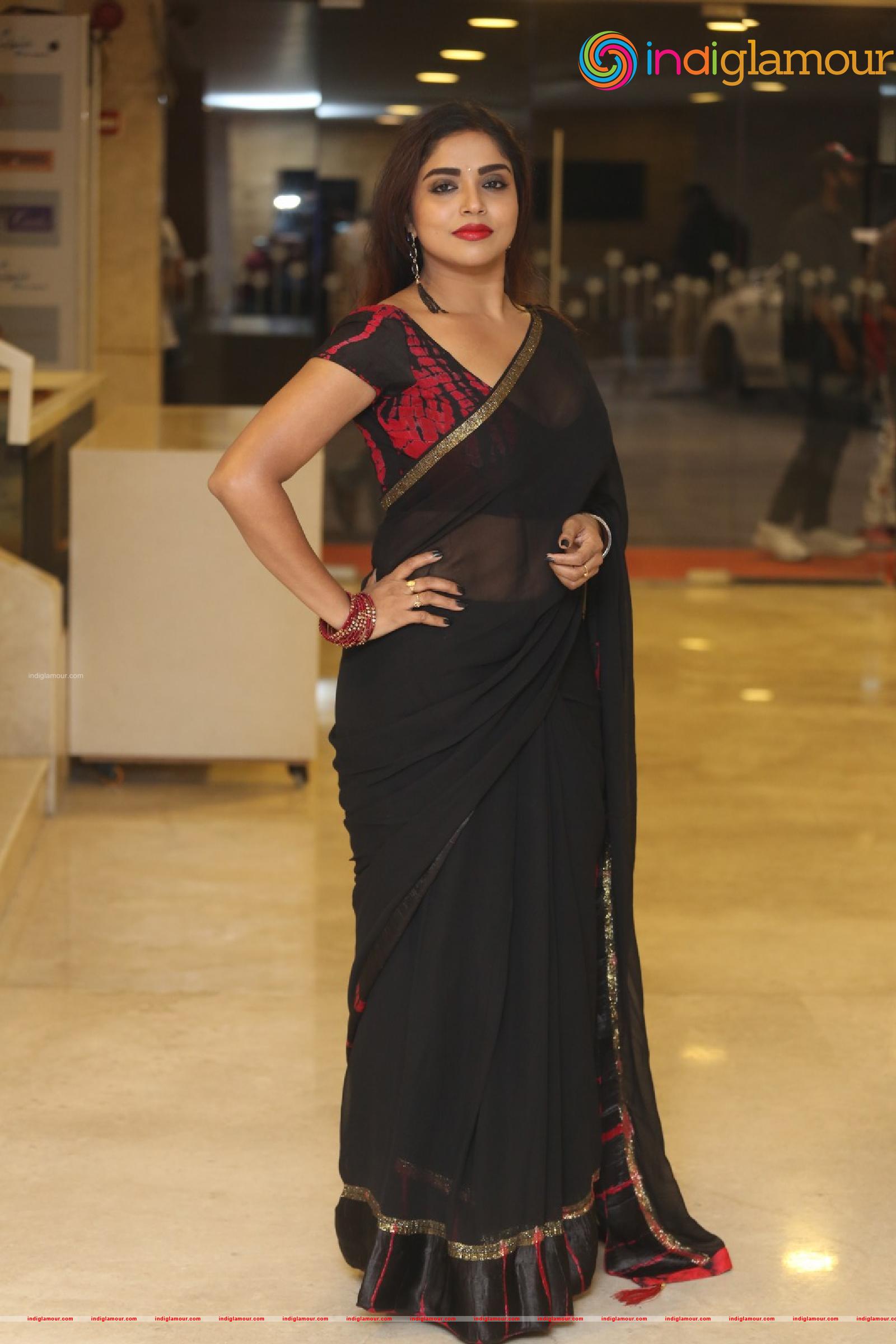 Karunya Chowdary Actress hd photo