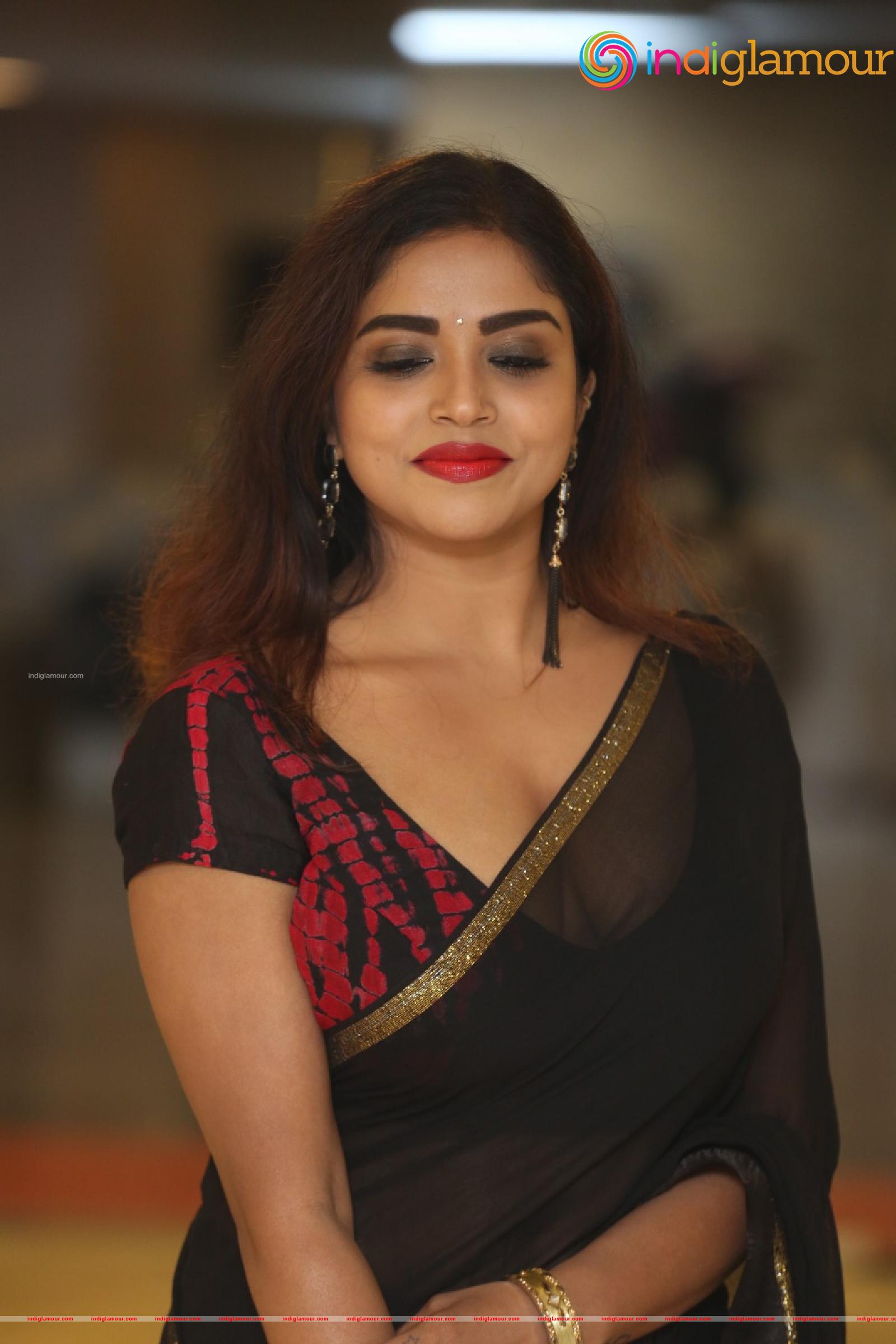 Karunya Chowdary Actress hd photo