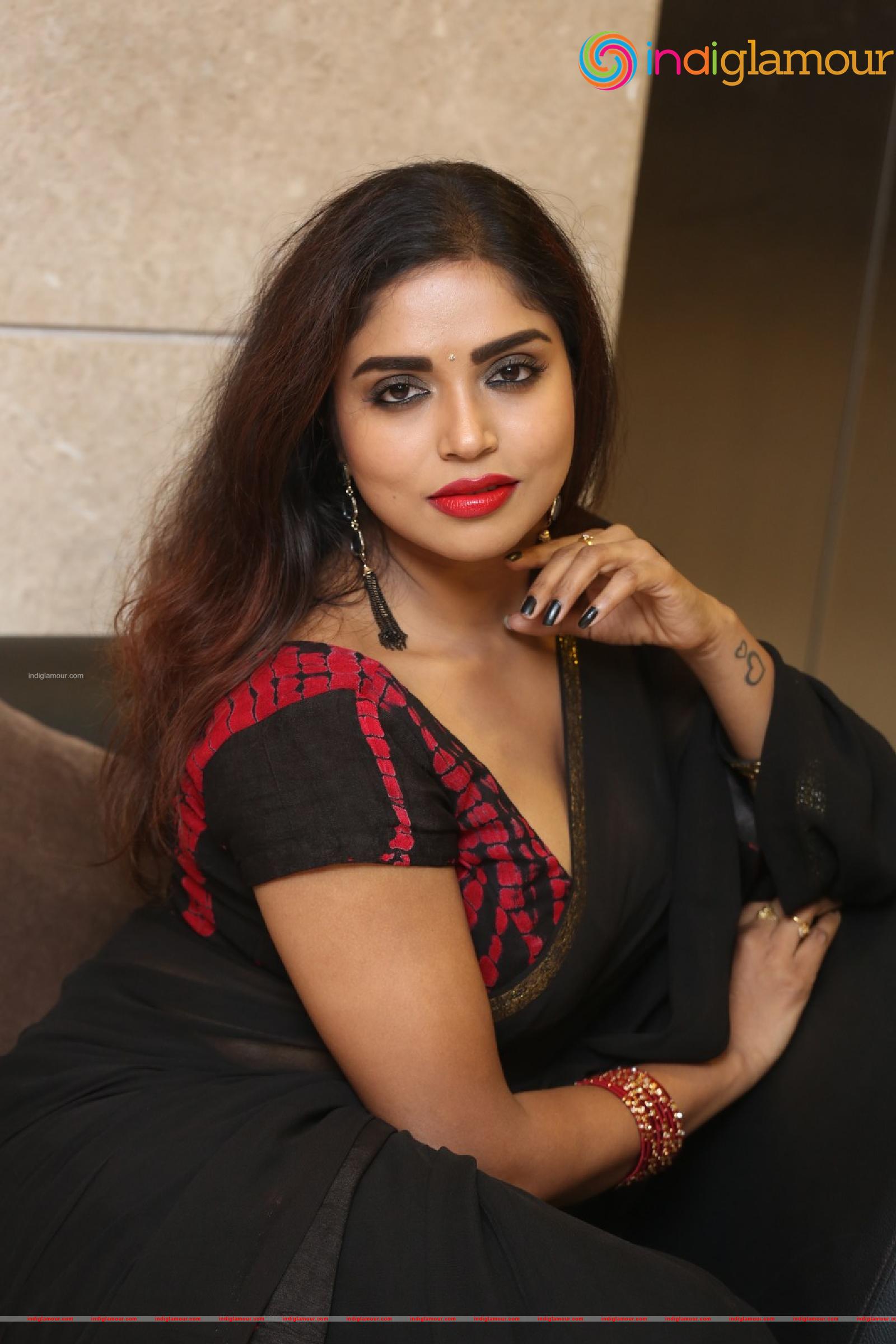 Karunya Chowdary Actress hd photo