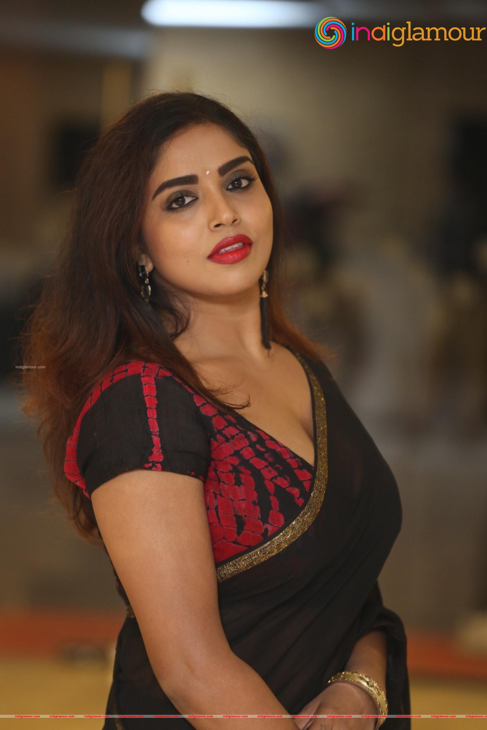 Karunya Chowdary Actress hd photo