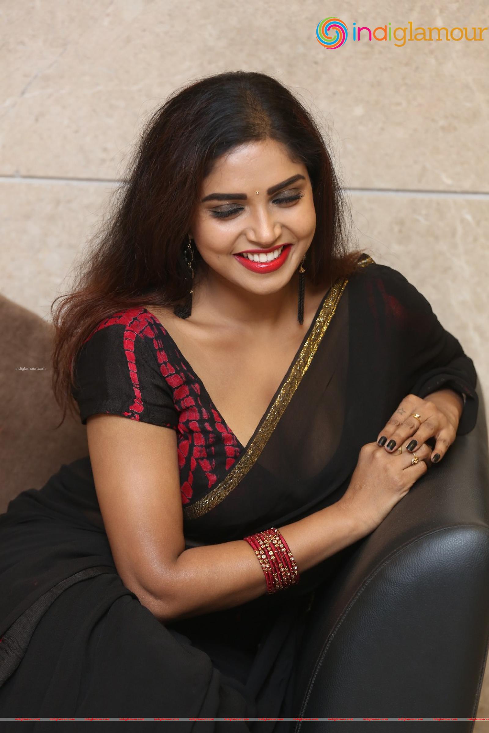 Karunya Chowdary Actress hd photo