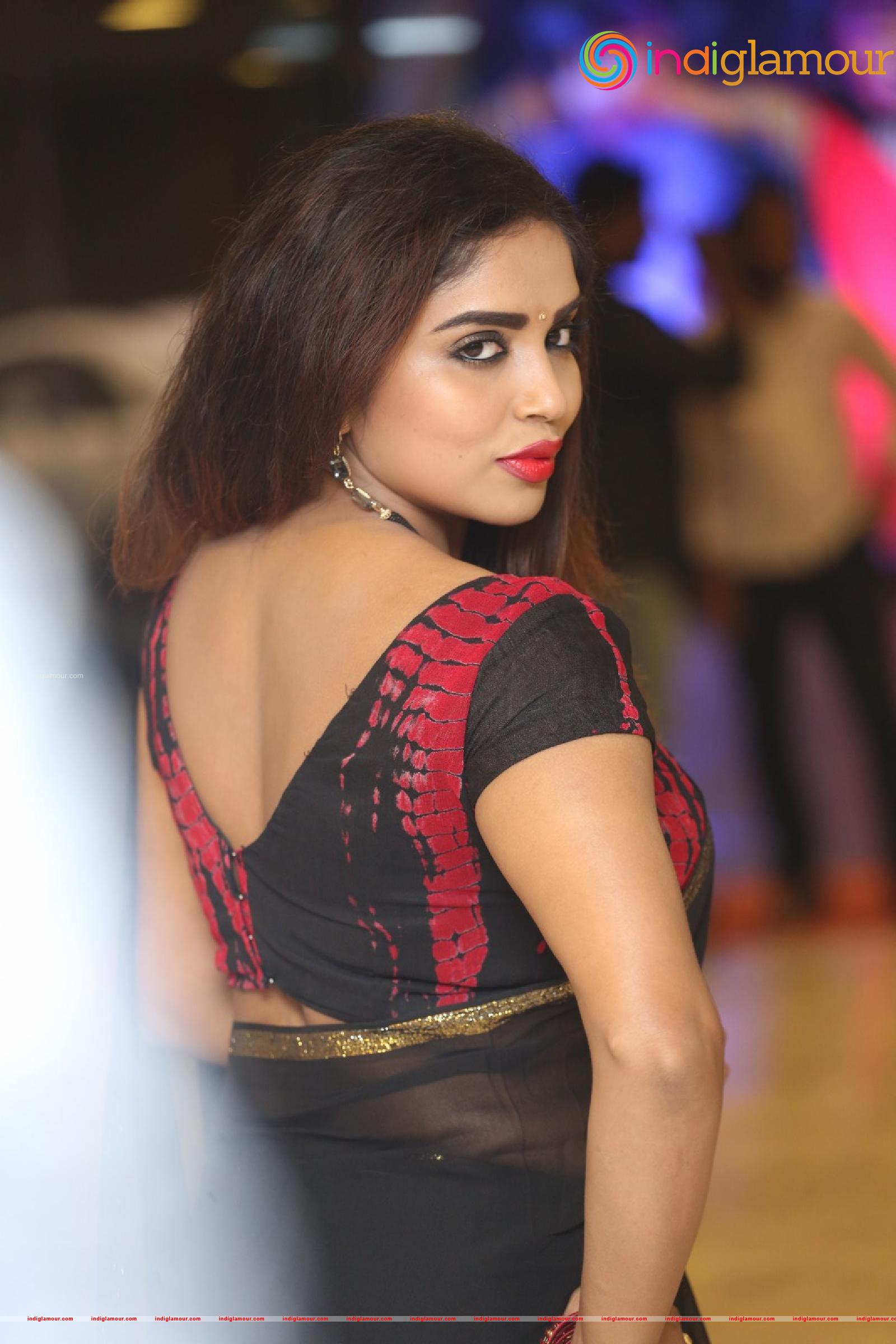 Karunya Chowdary Actress hd photo