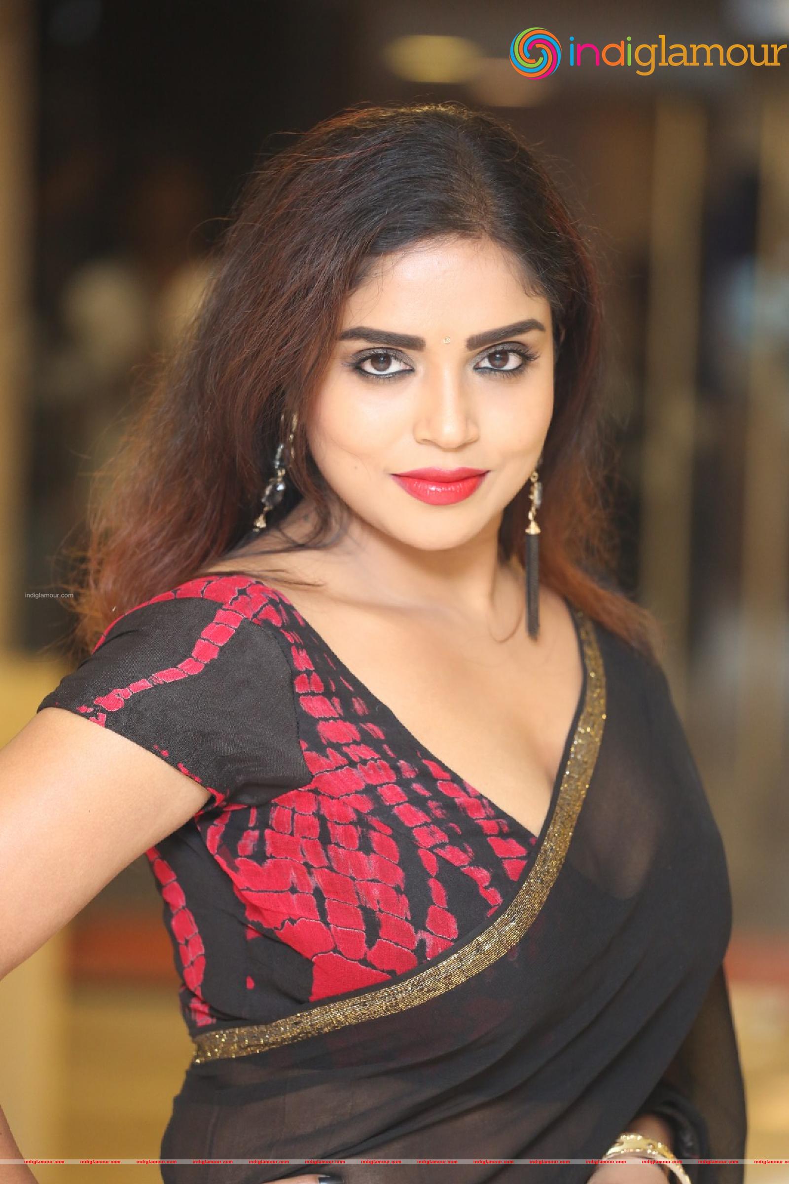 Karunya Chowdary Actress hd photo
