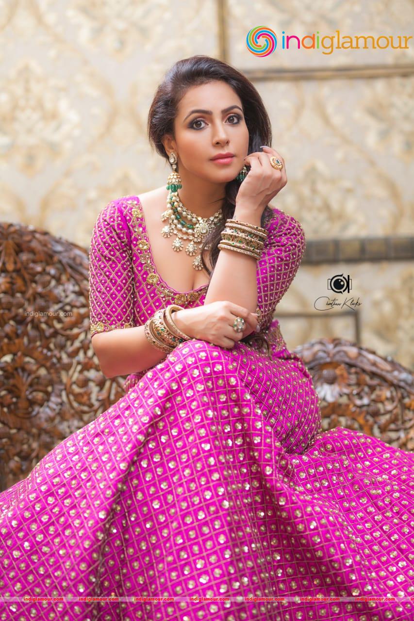 Nandini Rai Actress hd photo