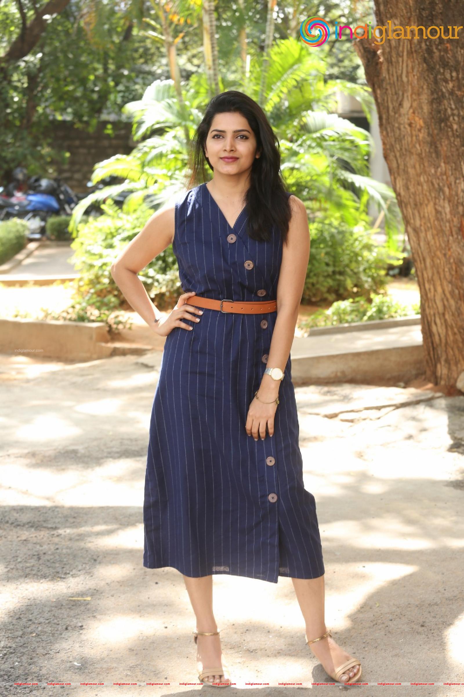 Pavani Gangireddy Actress hd photo