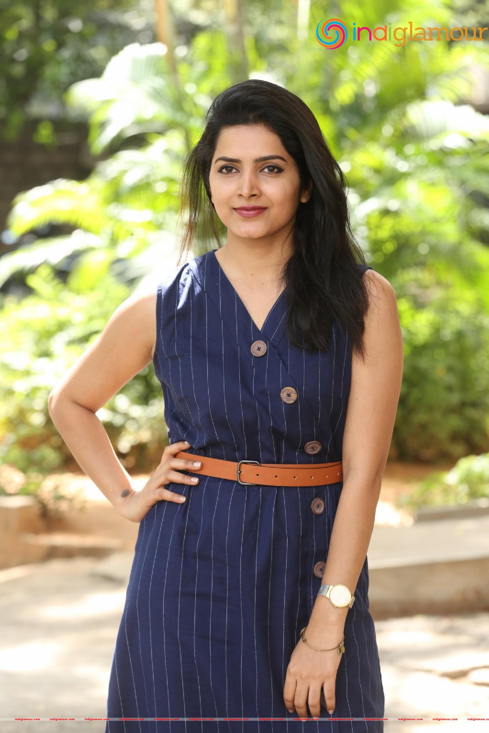 Pavani Gangireddy Actress hd photo