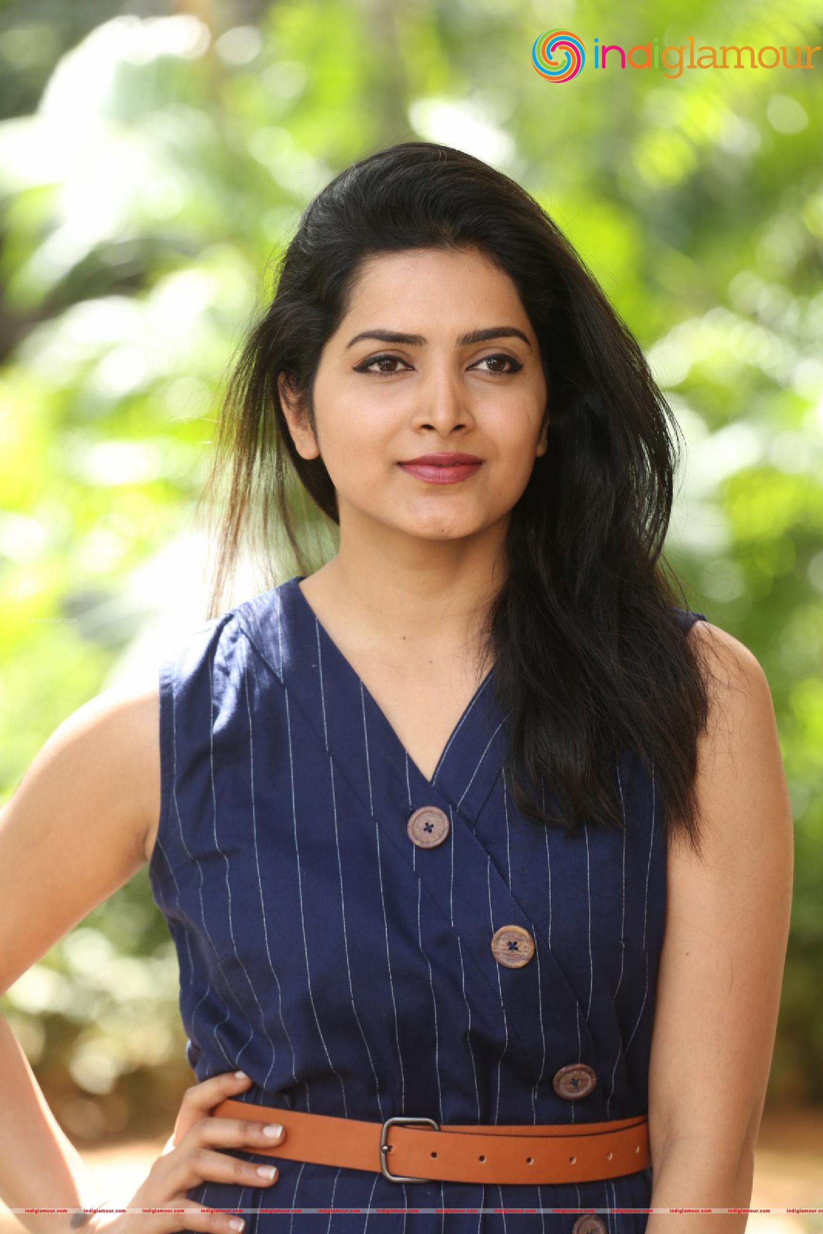 Pavani Gangireddy Actress hd photo
