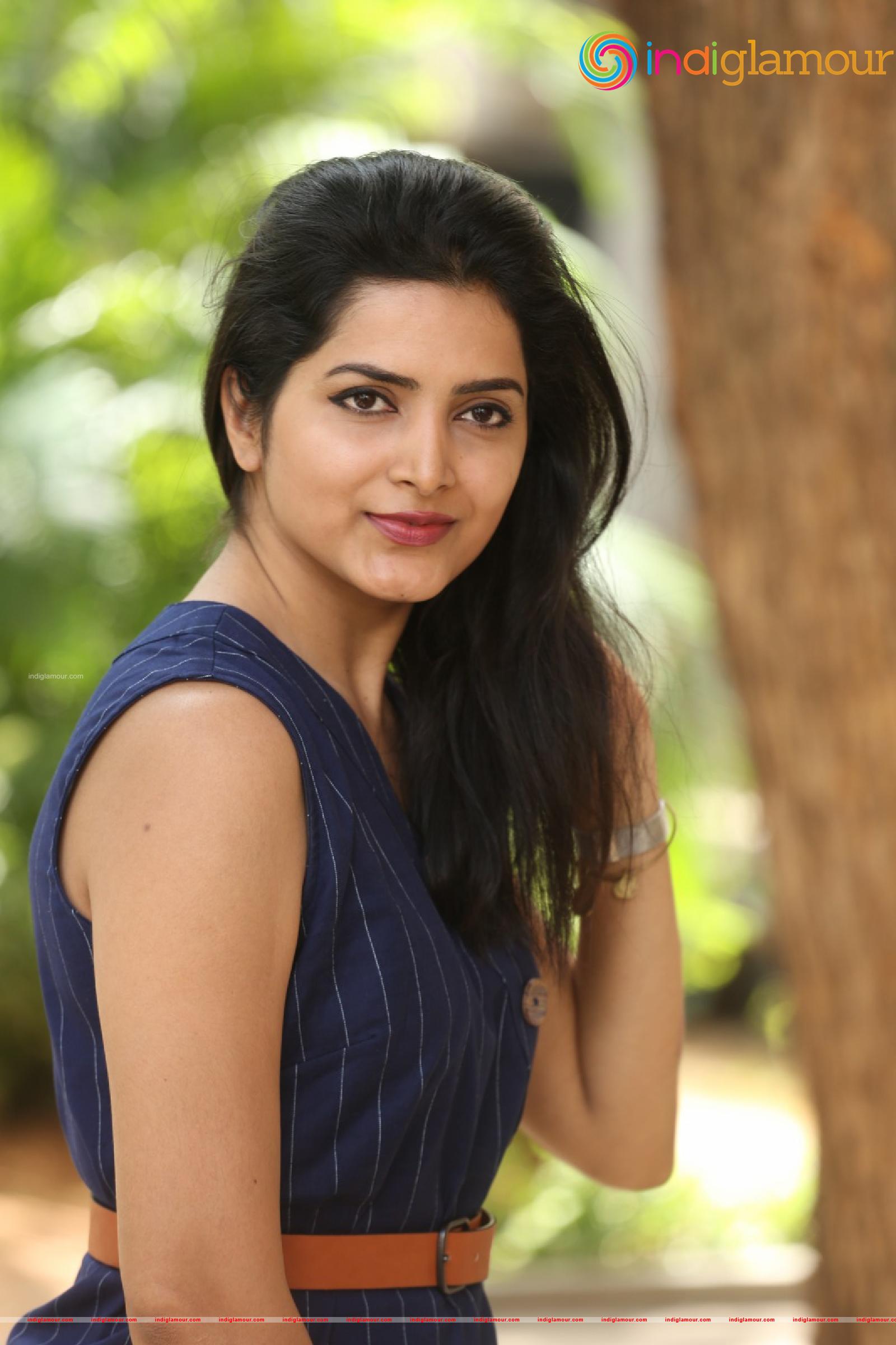 Pavani Gangireddy Actress hd photo