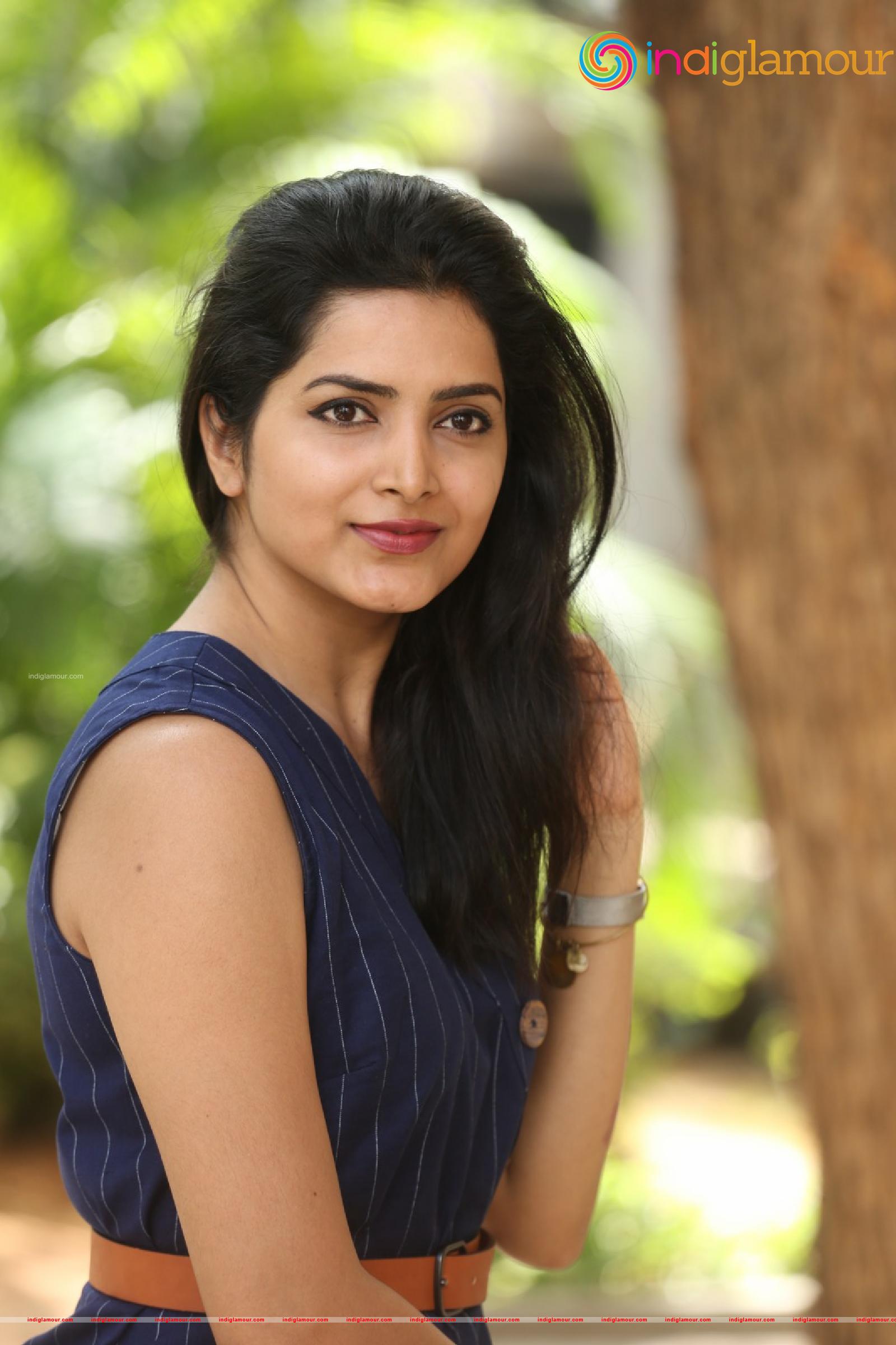 Pavani Gangireddy Actress hd photo