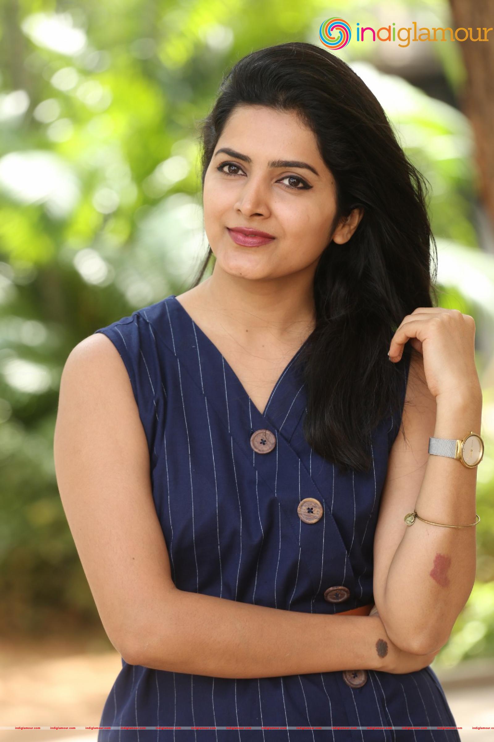 Pavani Gangireddy Actress hd photo