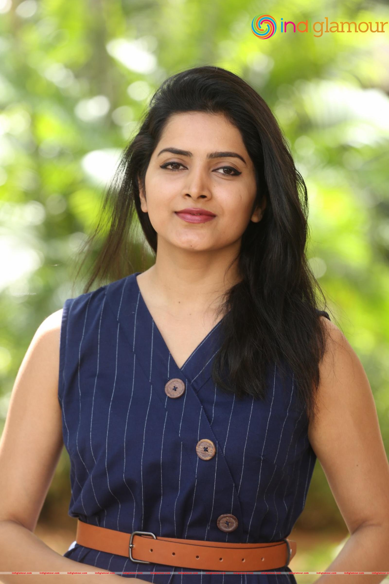 Pavani Gangireddy Actress hd photo
