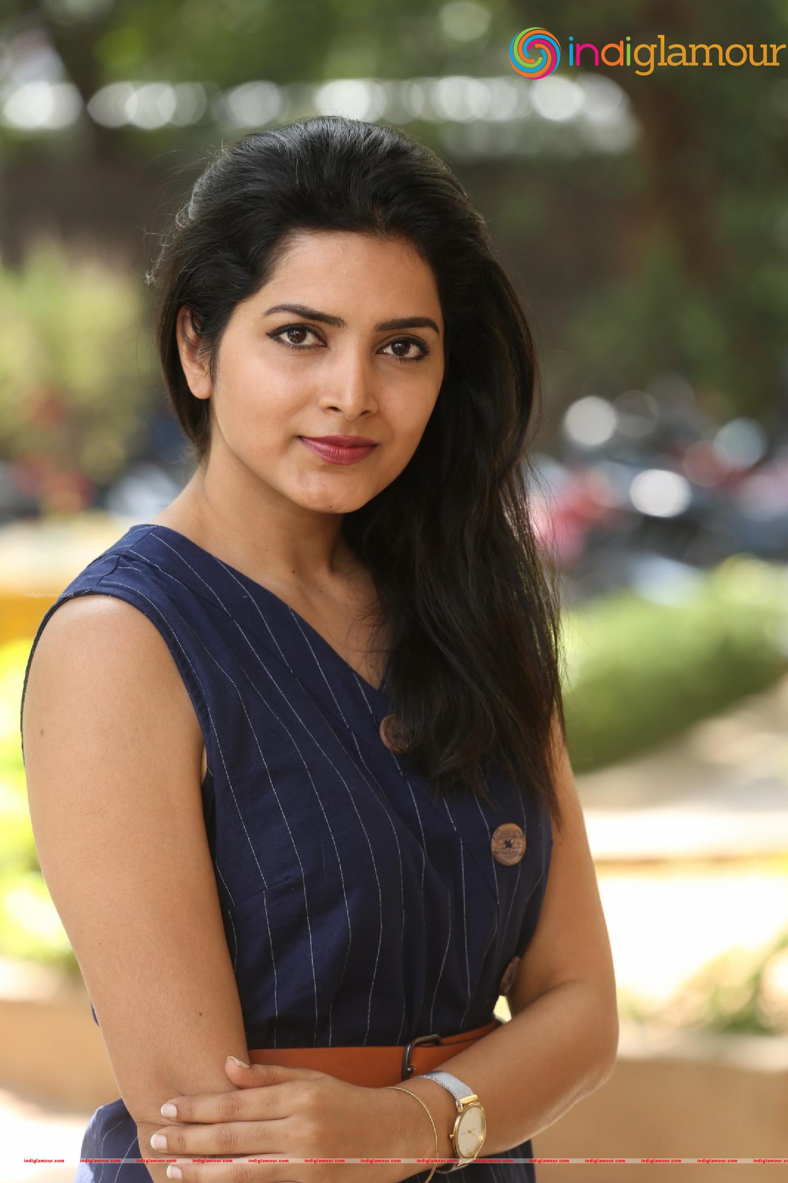 Pavani Gangireddy Actress hd photo