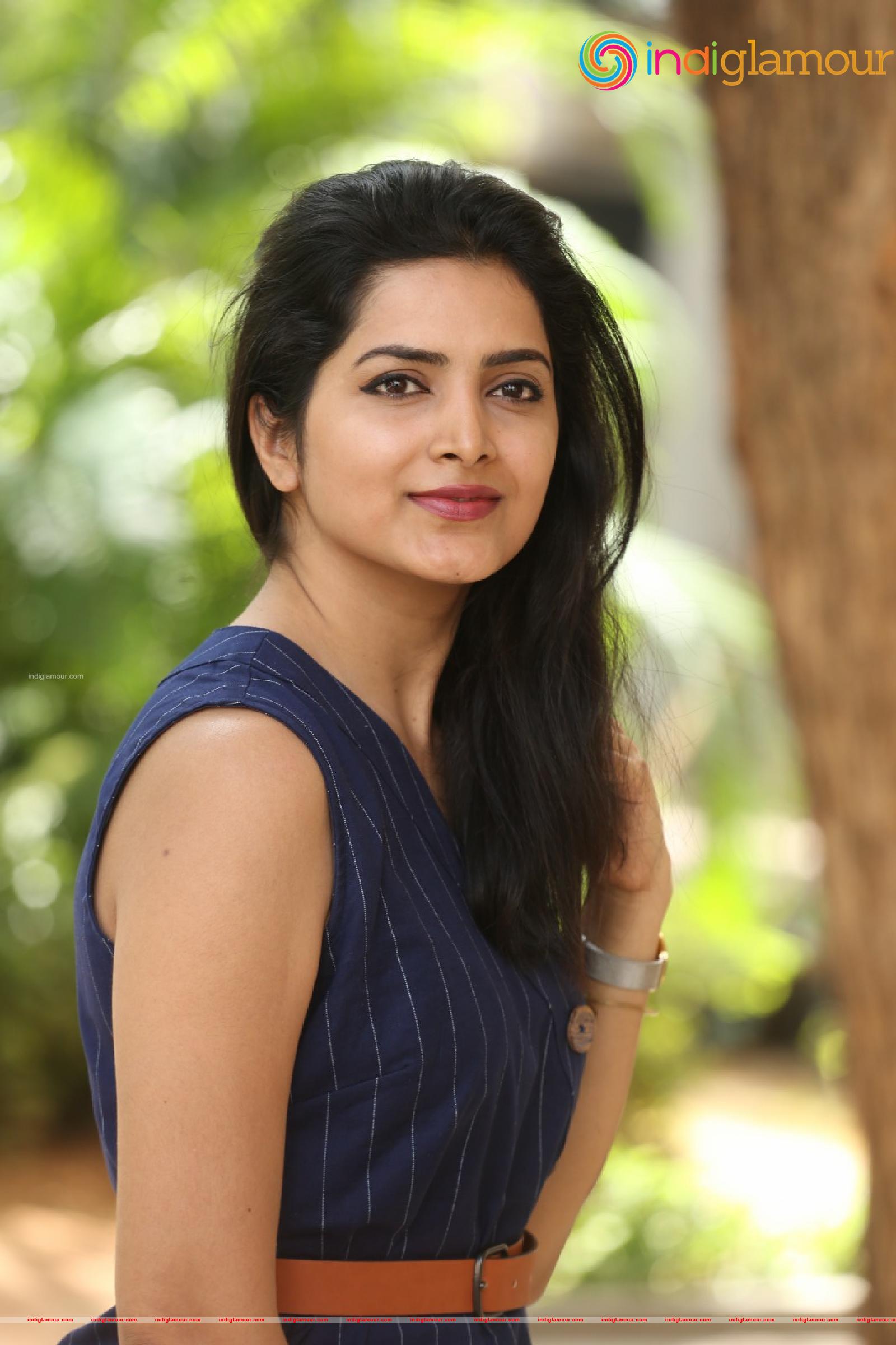 Pavani Gangireddy Actress hd photo