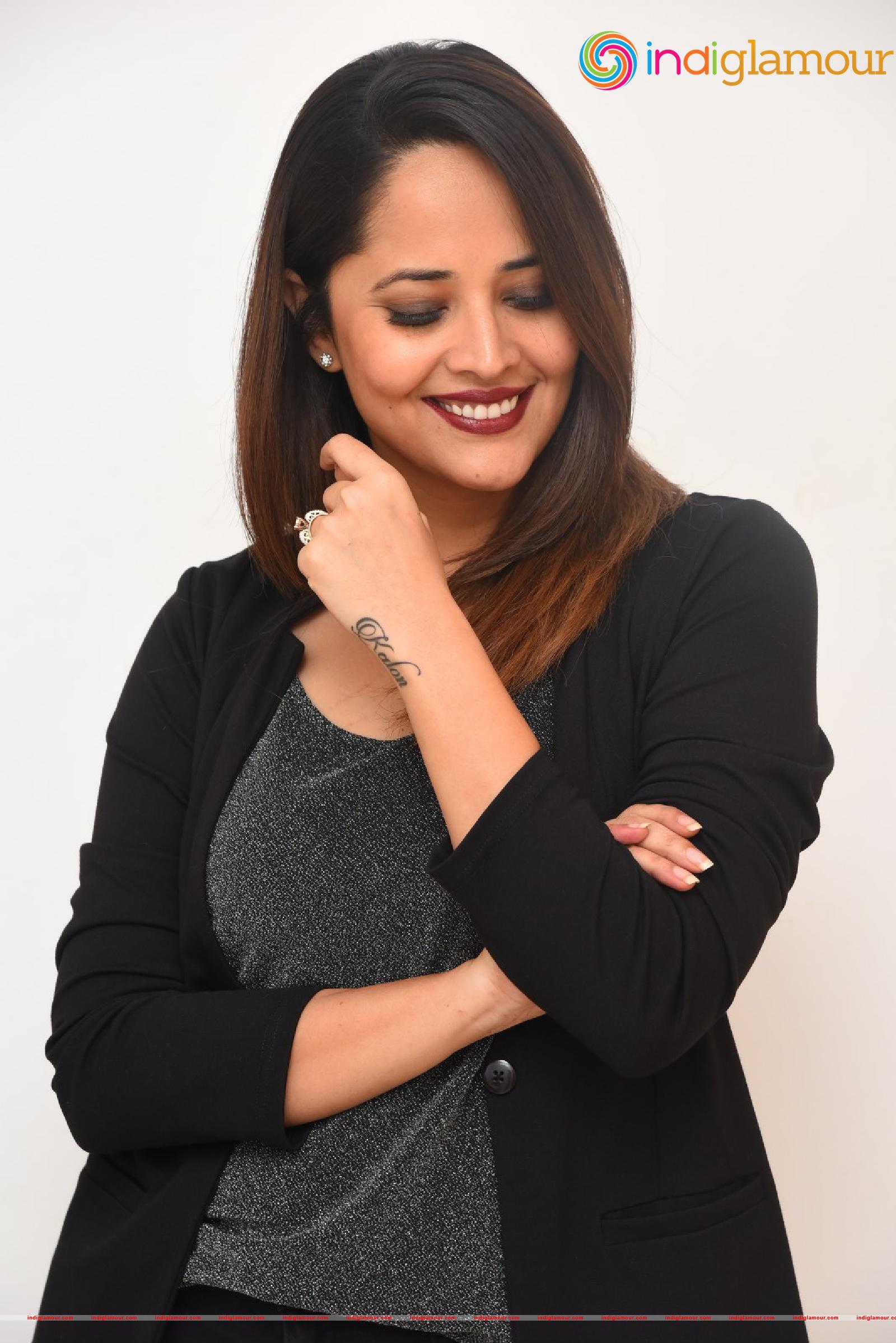 Anasuya Bharadwaj Actress hd photo