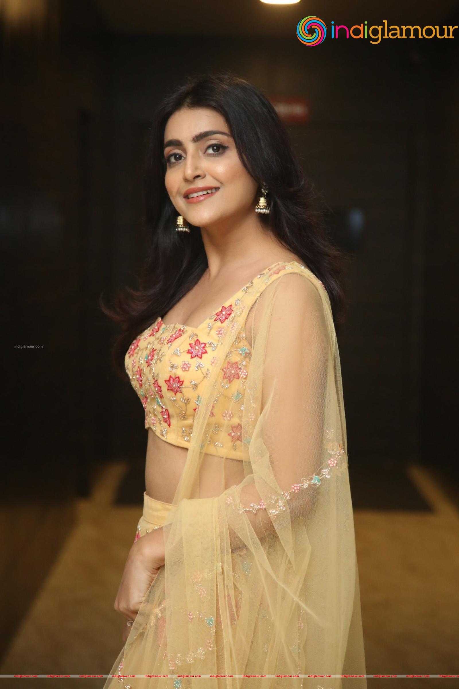 Avantika Mishra Actress hd photo