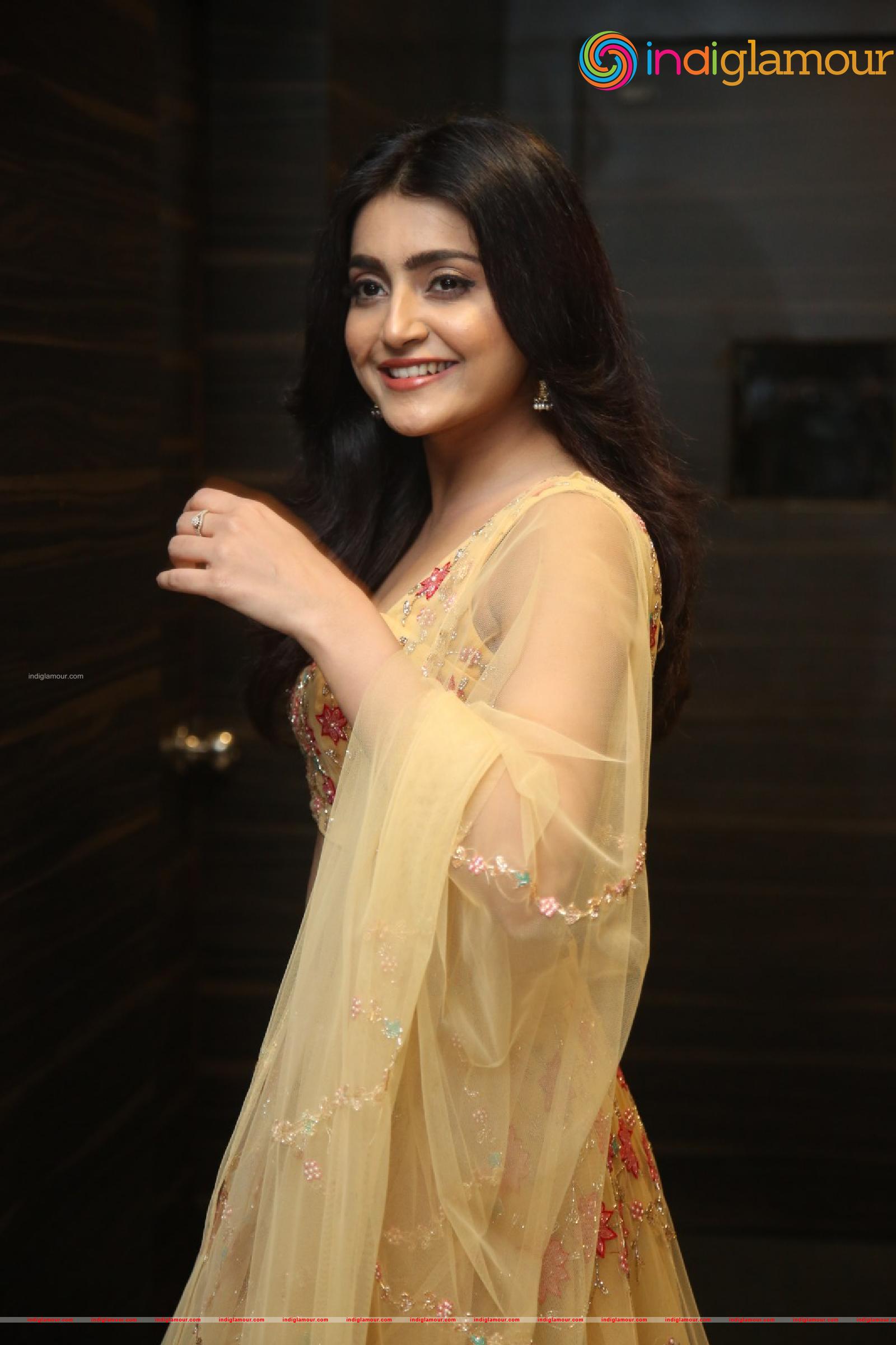 Avantika Mishra Actress hd photo
