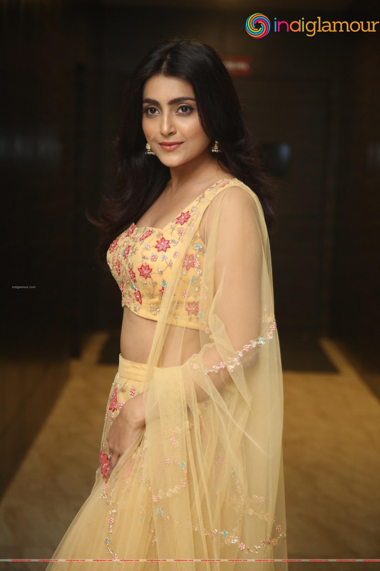 Avantika Mishra Actress hd photo