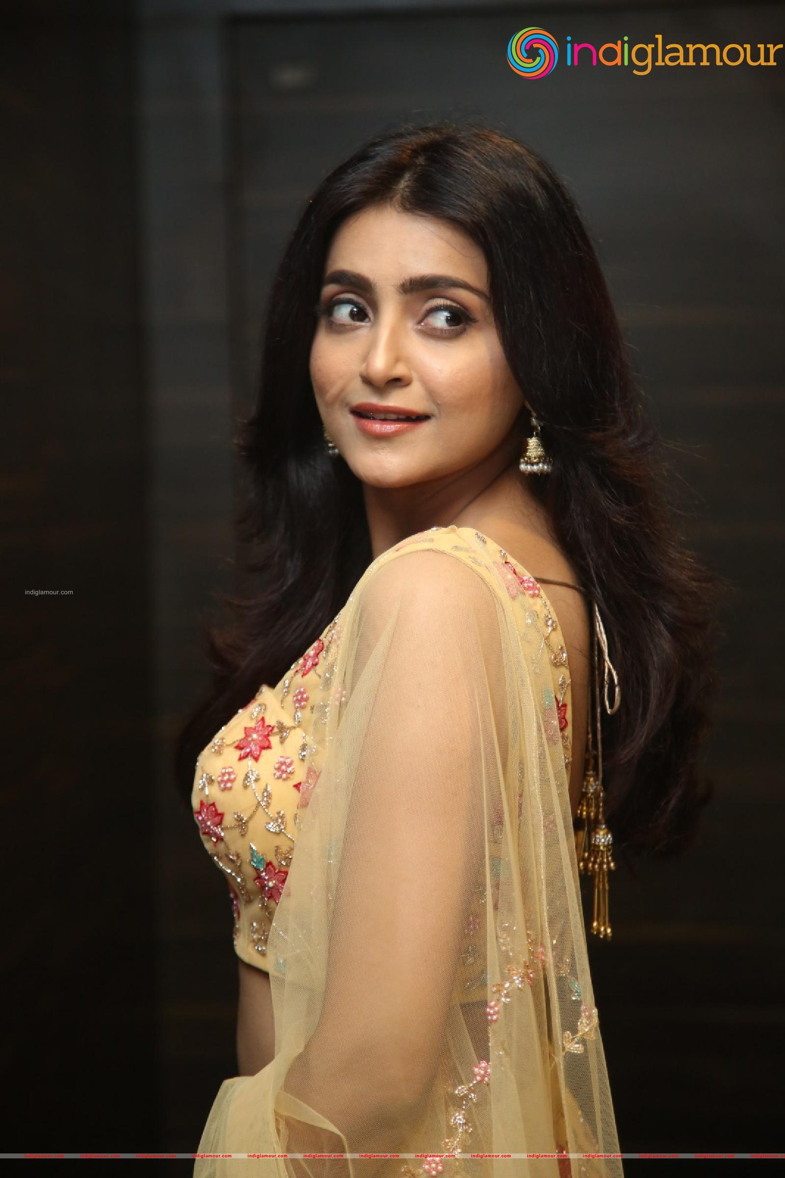 Avantika Mishra Actress hd photo