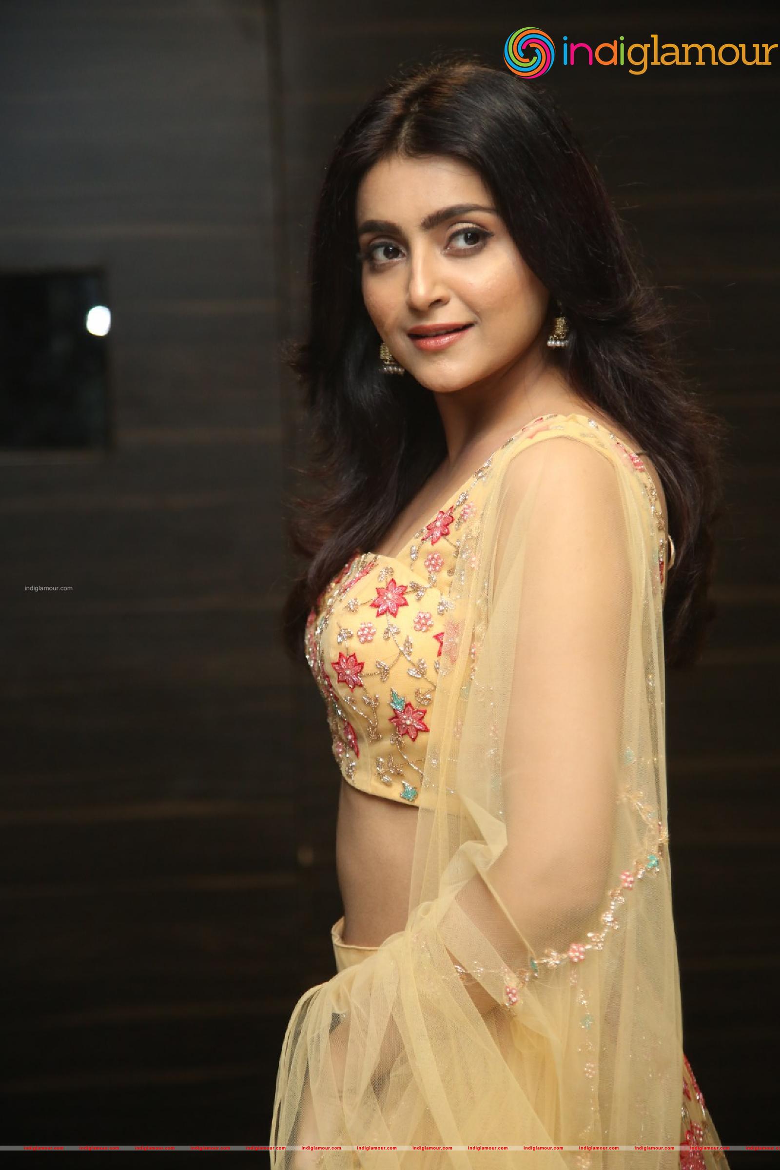 Avantika Mishra Actress hd photo
