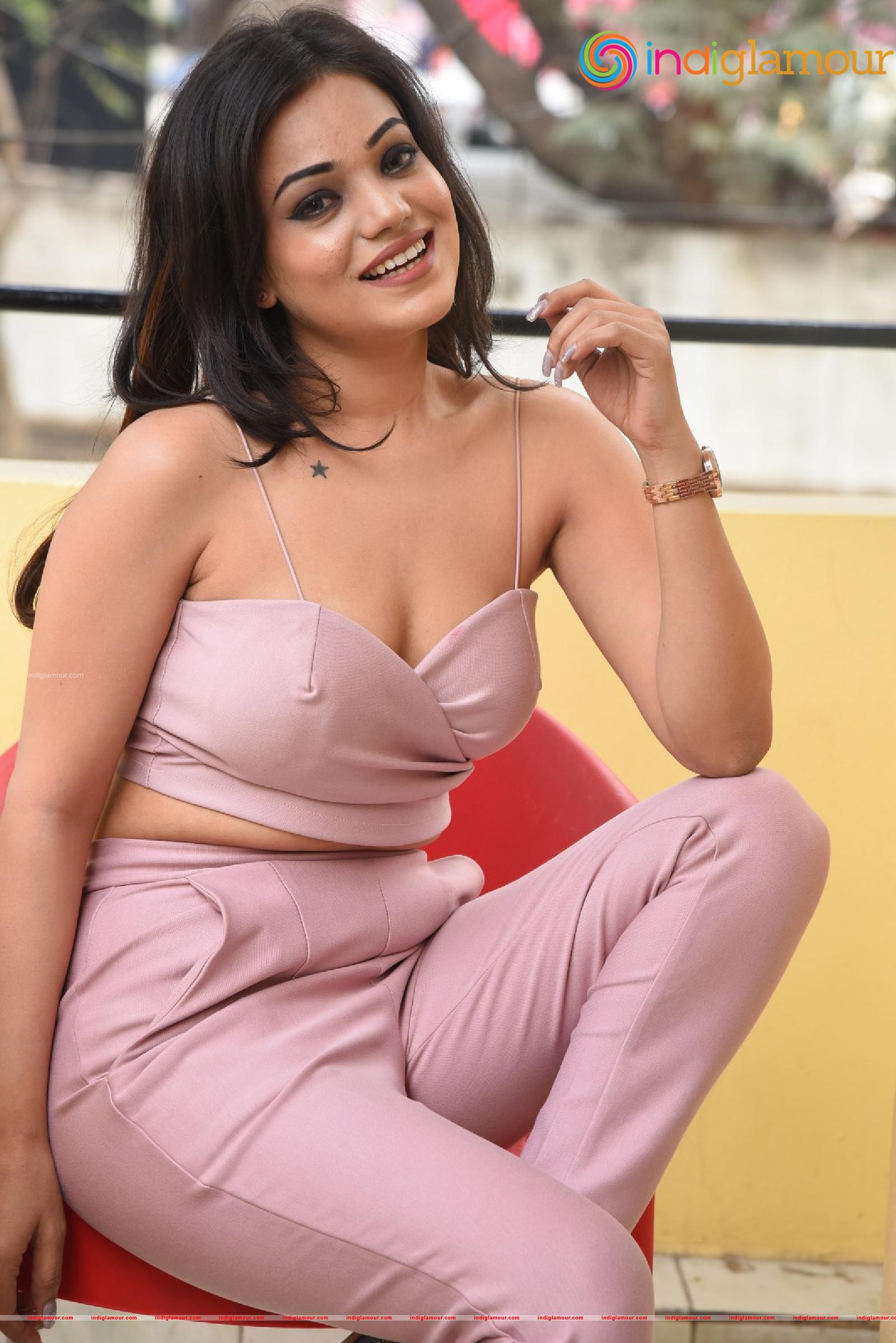 Aakarshika Goyal Actress hd photo