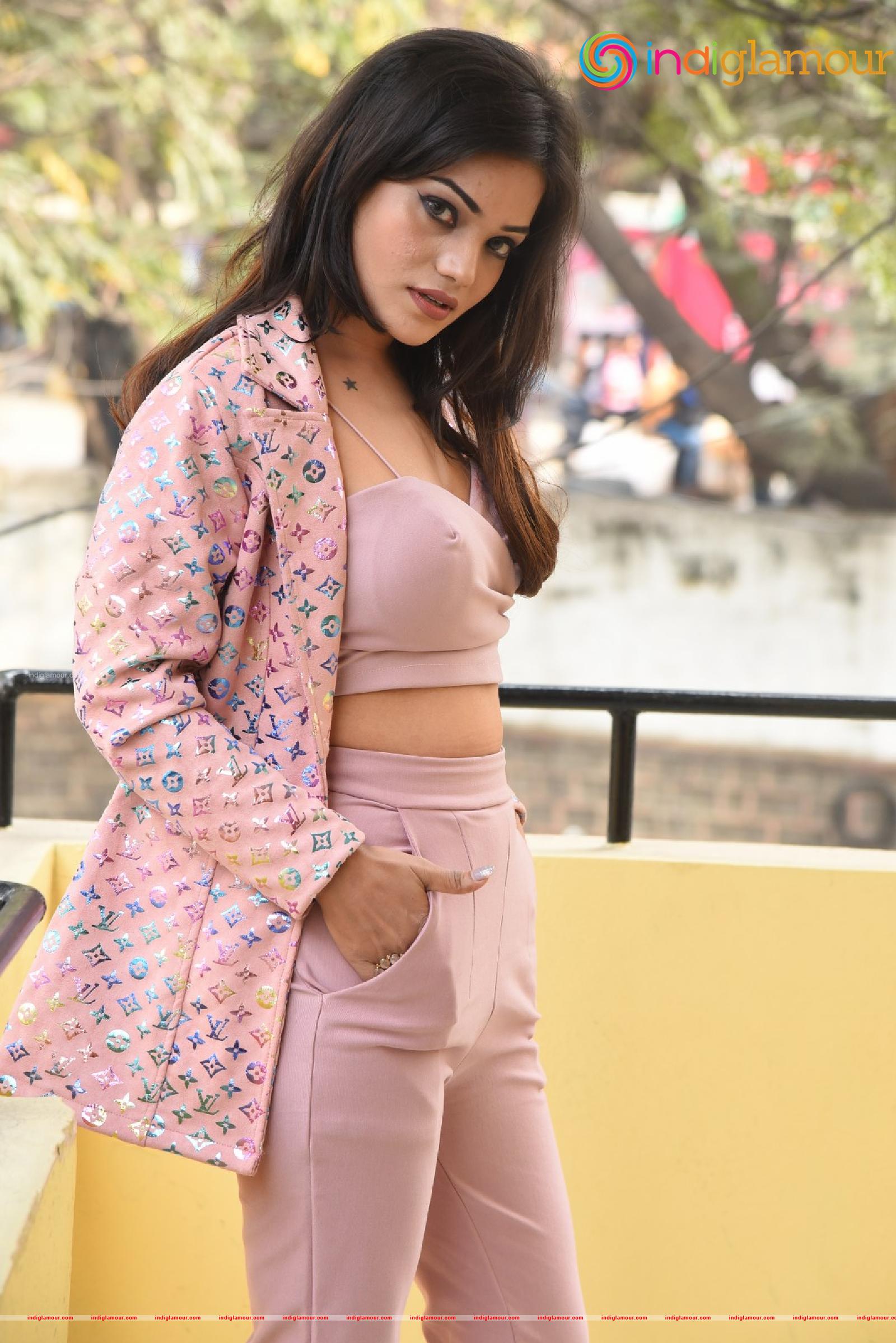Aakarshika Goyal Actress hd photo