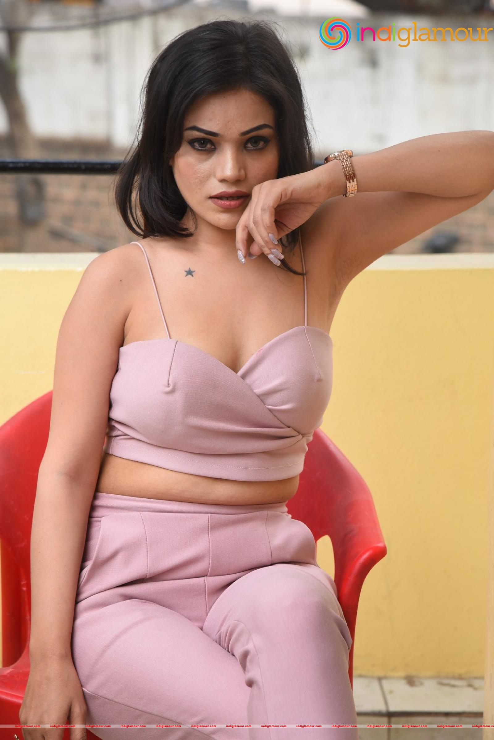 Aakarshika Goyal Actress hd photo