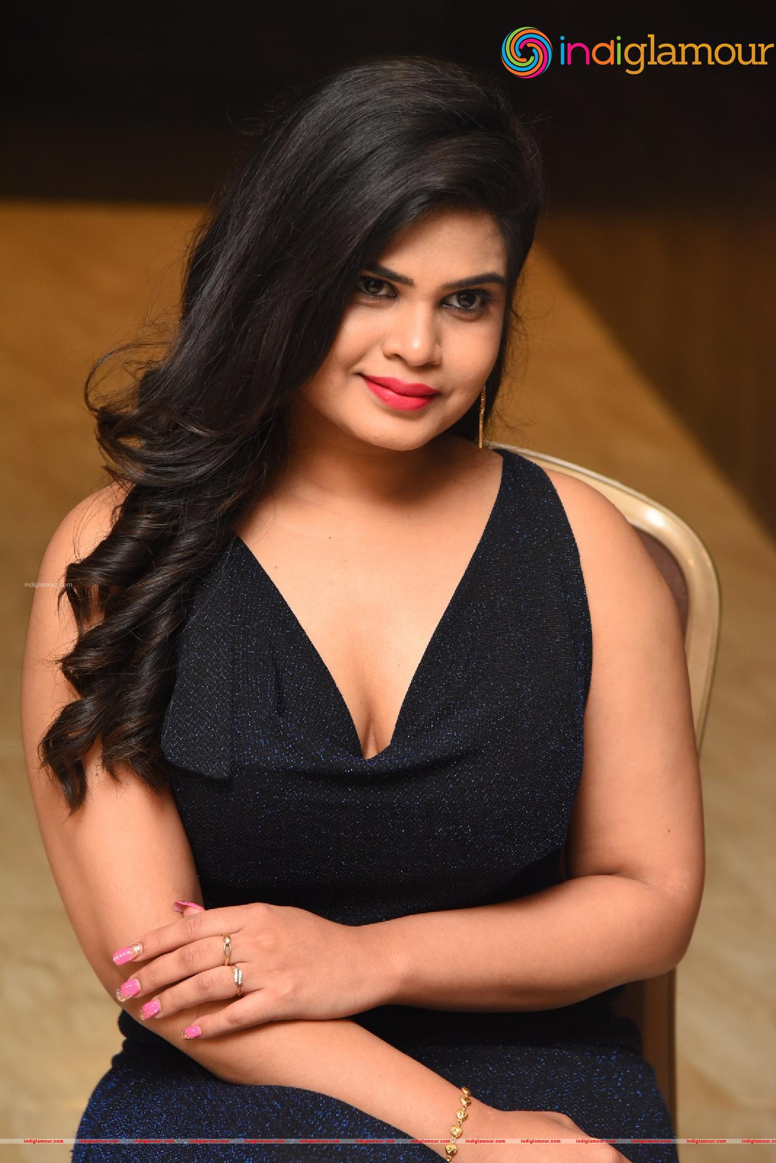 Alekhya Angel Actress hd photo