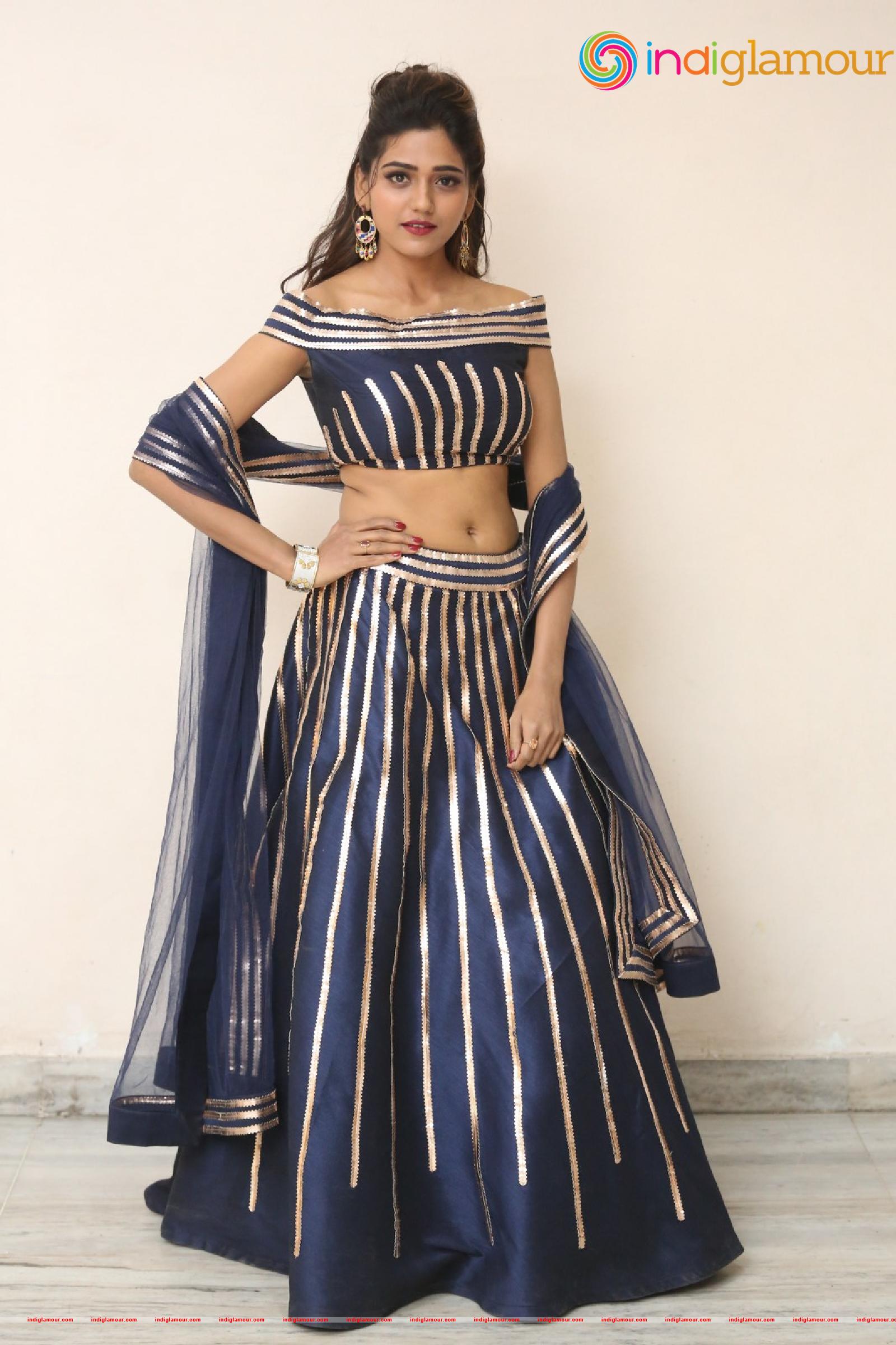 Dollysha Actress hd photo