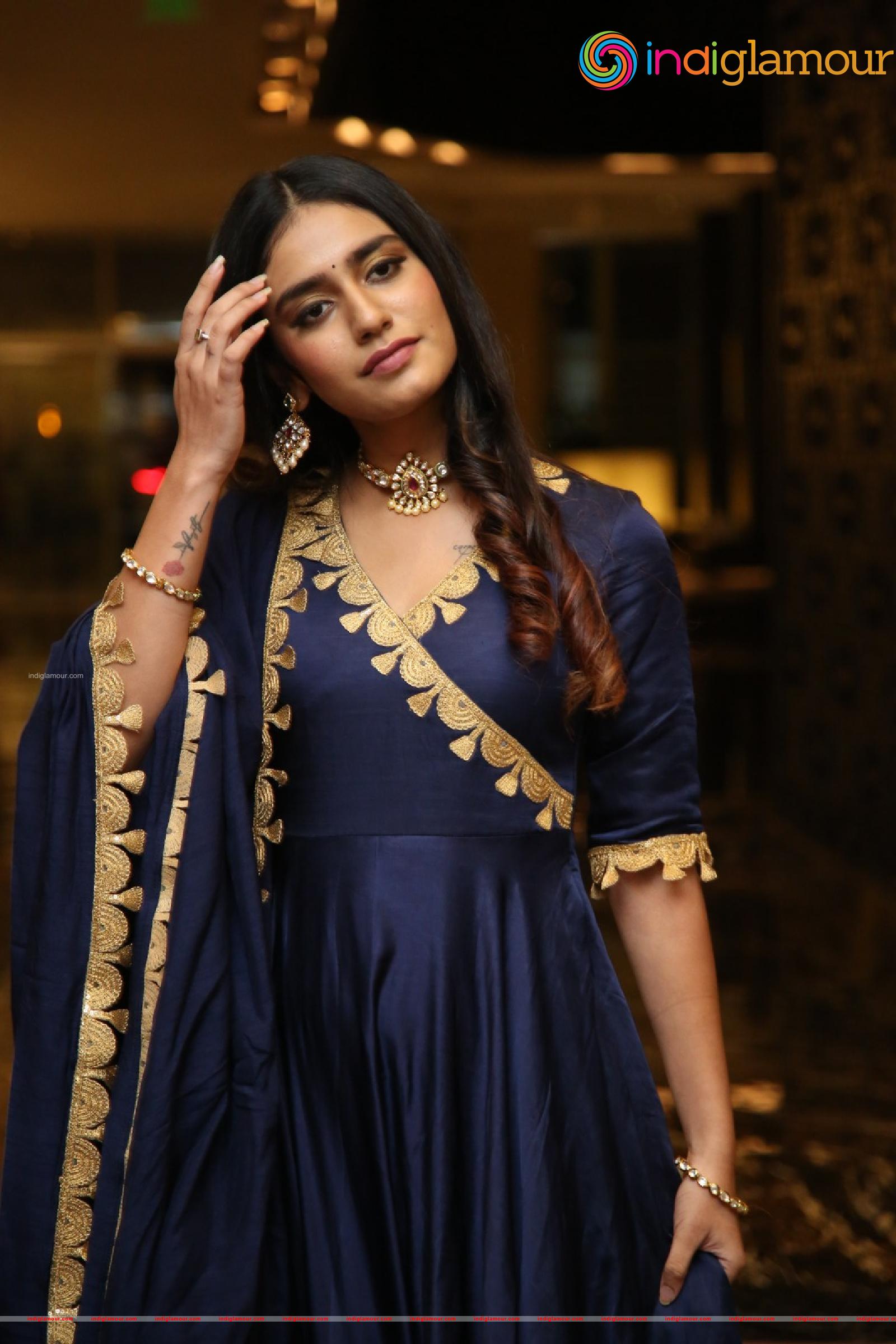 Priya Prakash Varrier Actress hd photo