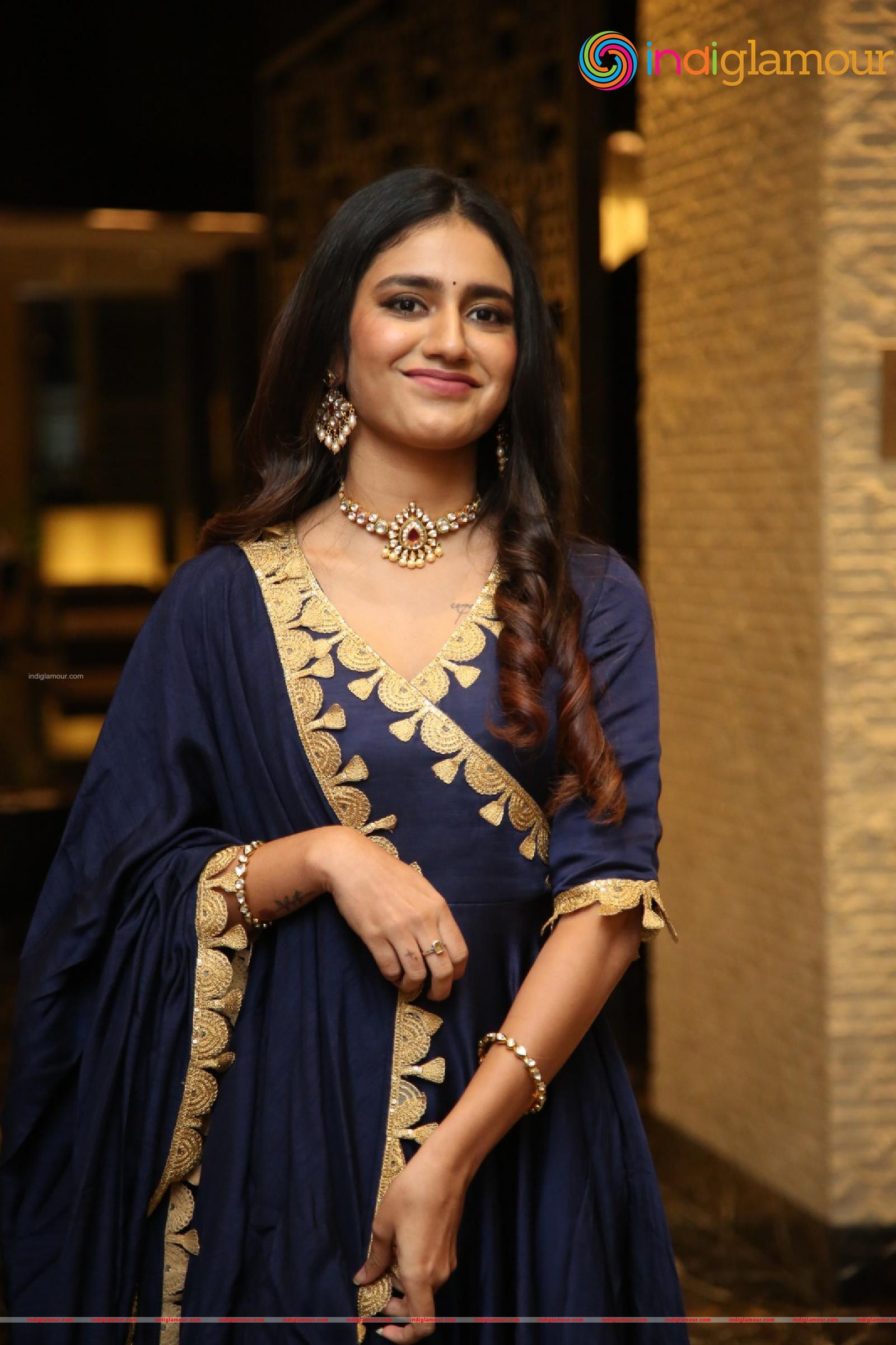 Priya Prakash Varrier Actress hd photo