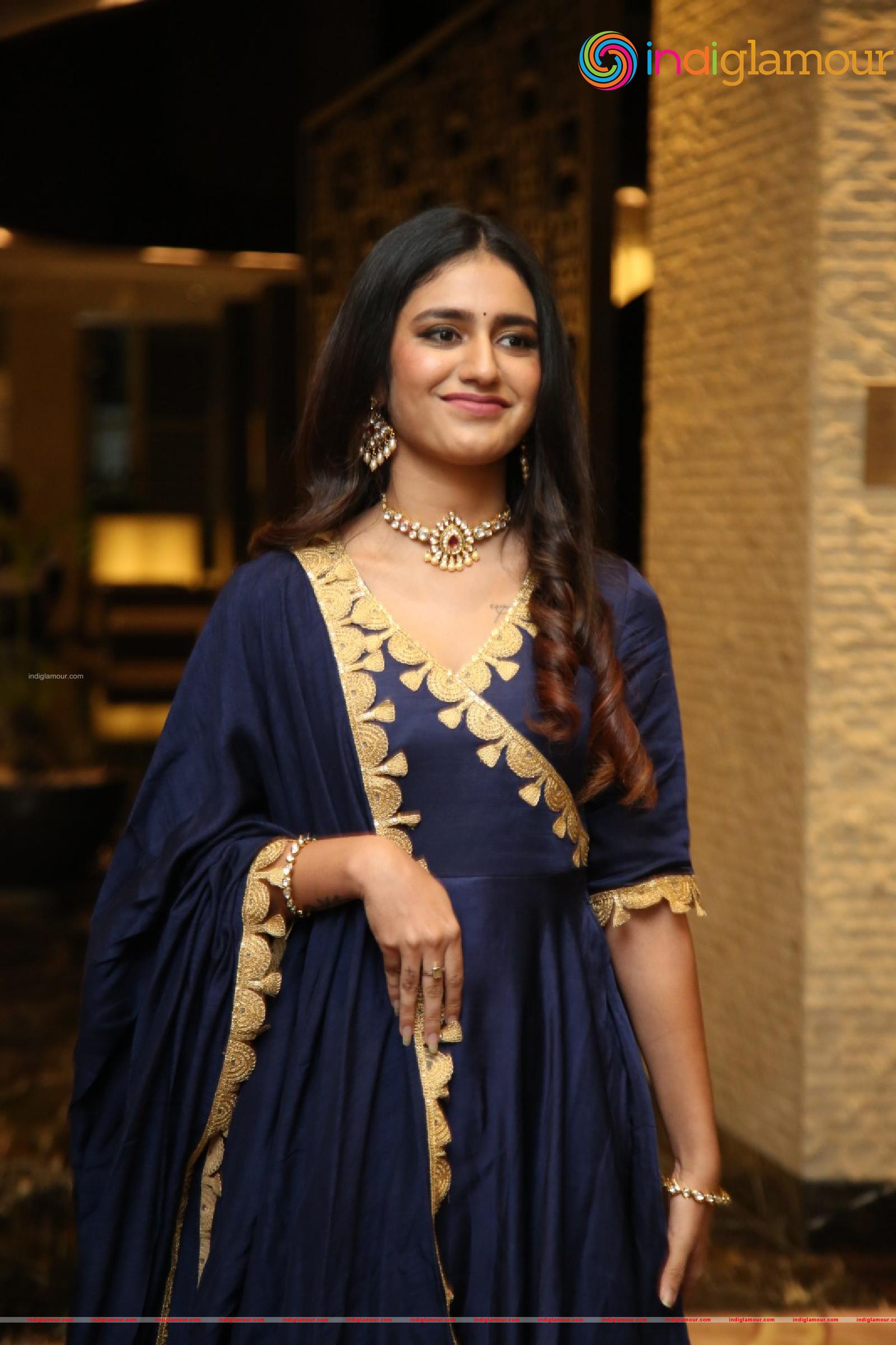 Priya Prakash Varrier Actress hd photo