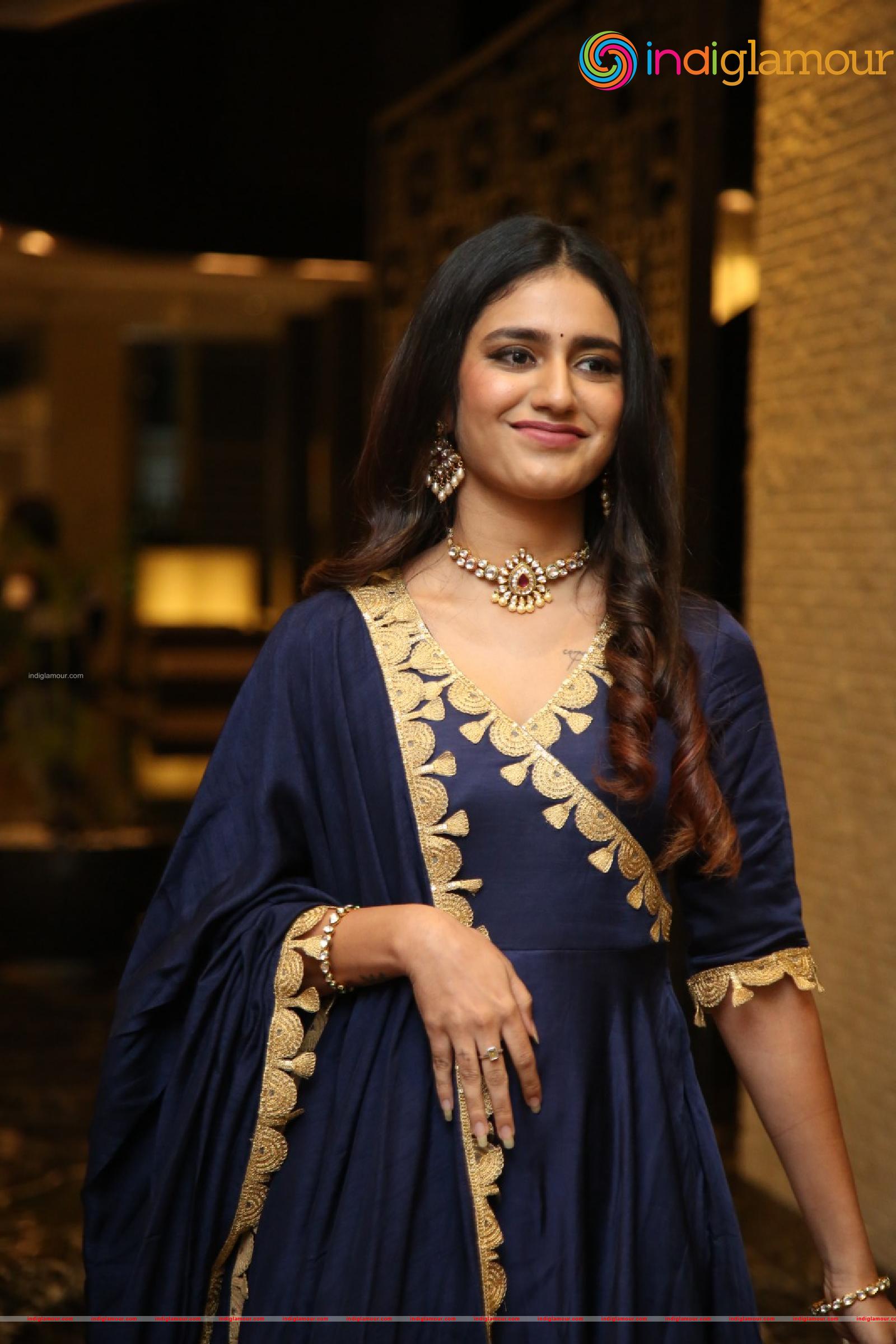 Priya Prakash Varrier Actress hd photo