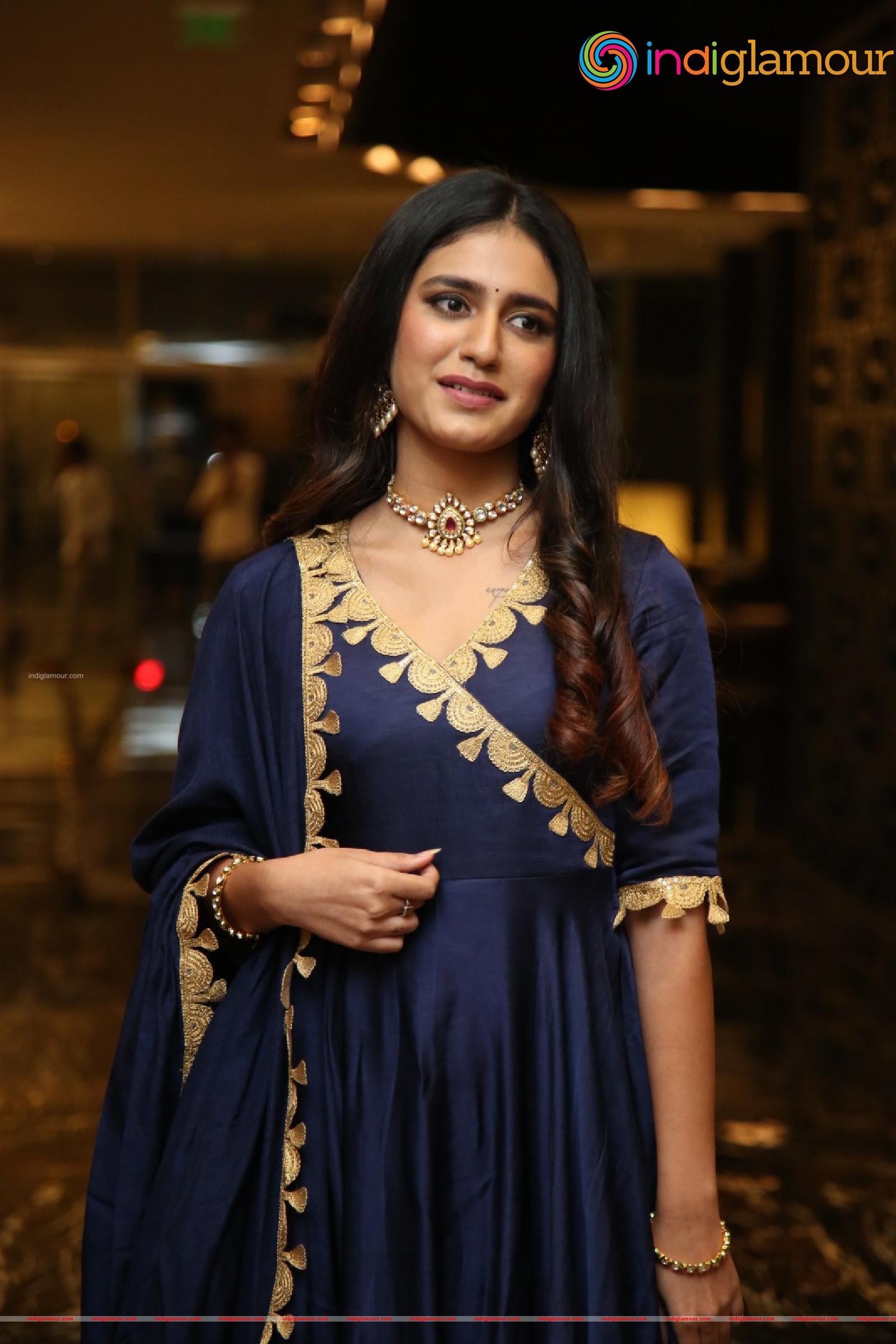 Priya Prakash Varrier Actress hd photo