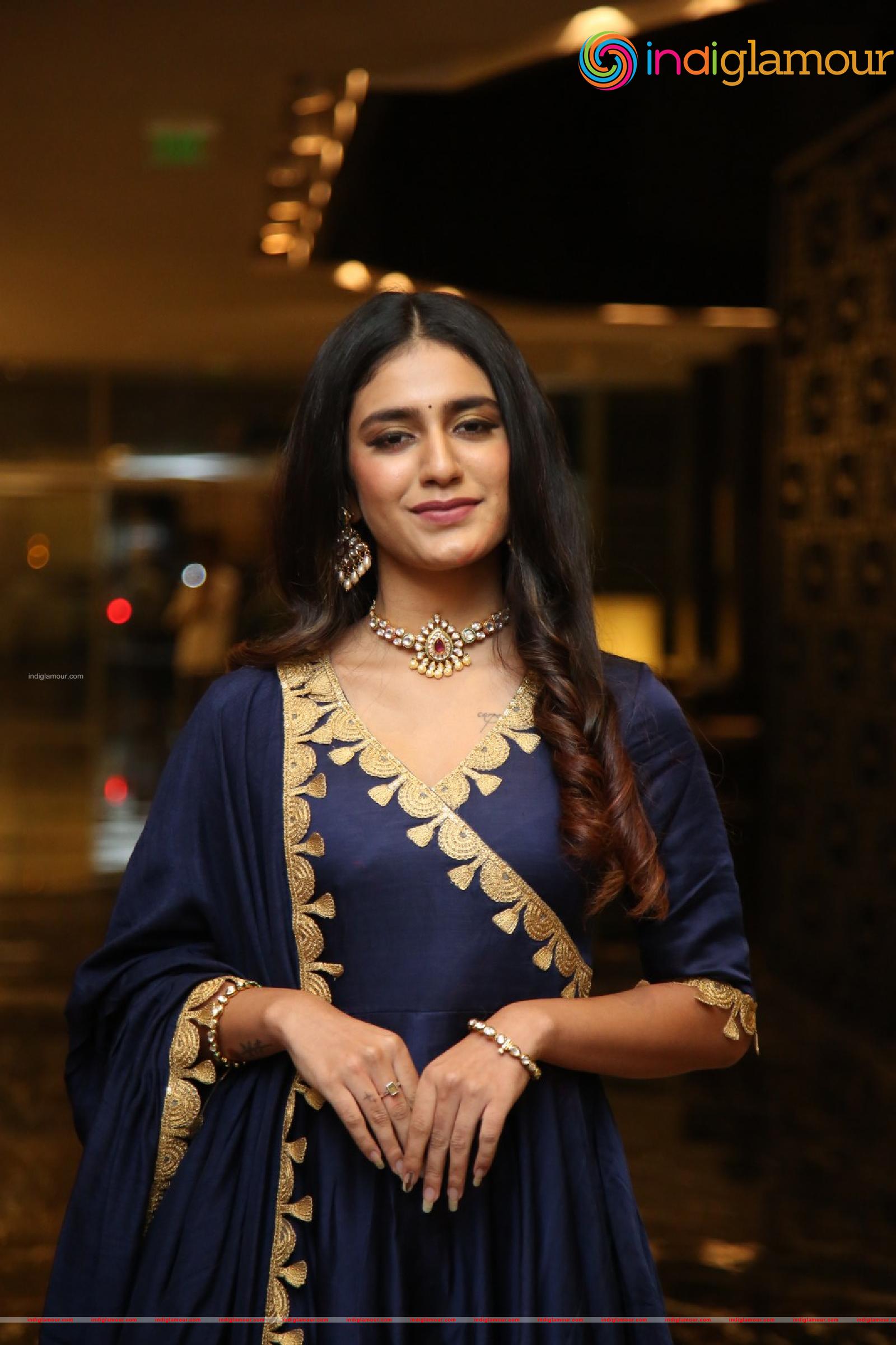 Priya Prakash Varrier Actress hd photo